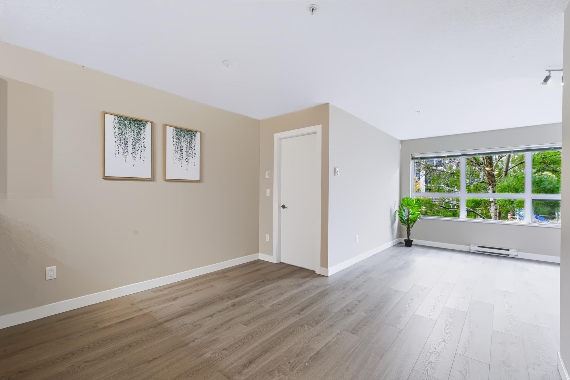 209 - 8600 Park Road, Richmond, V6Y 0C3 — photo 3