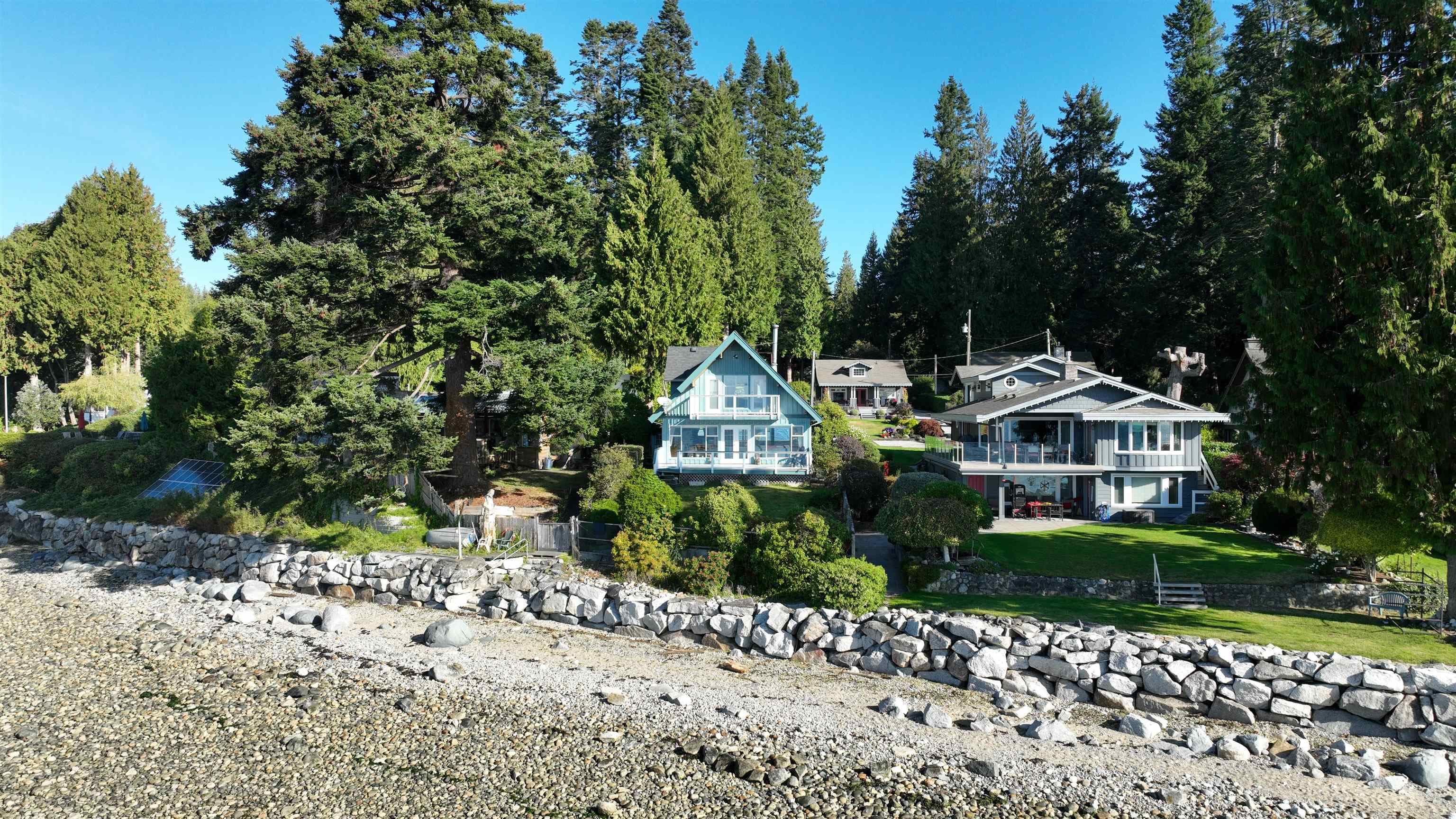 3199 Beach Avenue, Roberts Creek, V0N 2W0 — photo 4