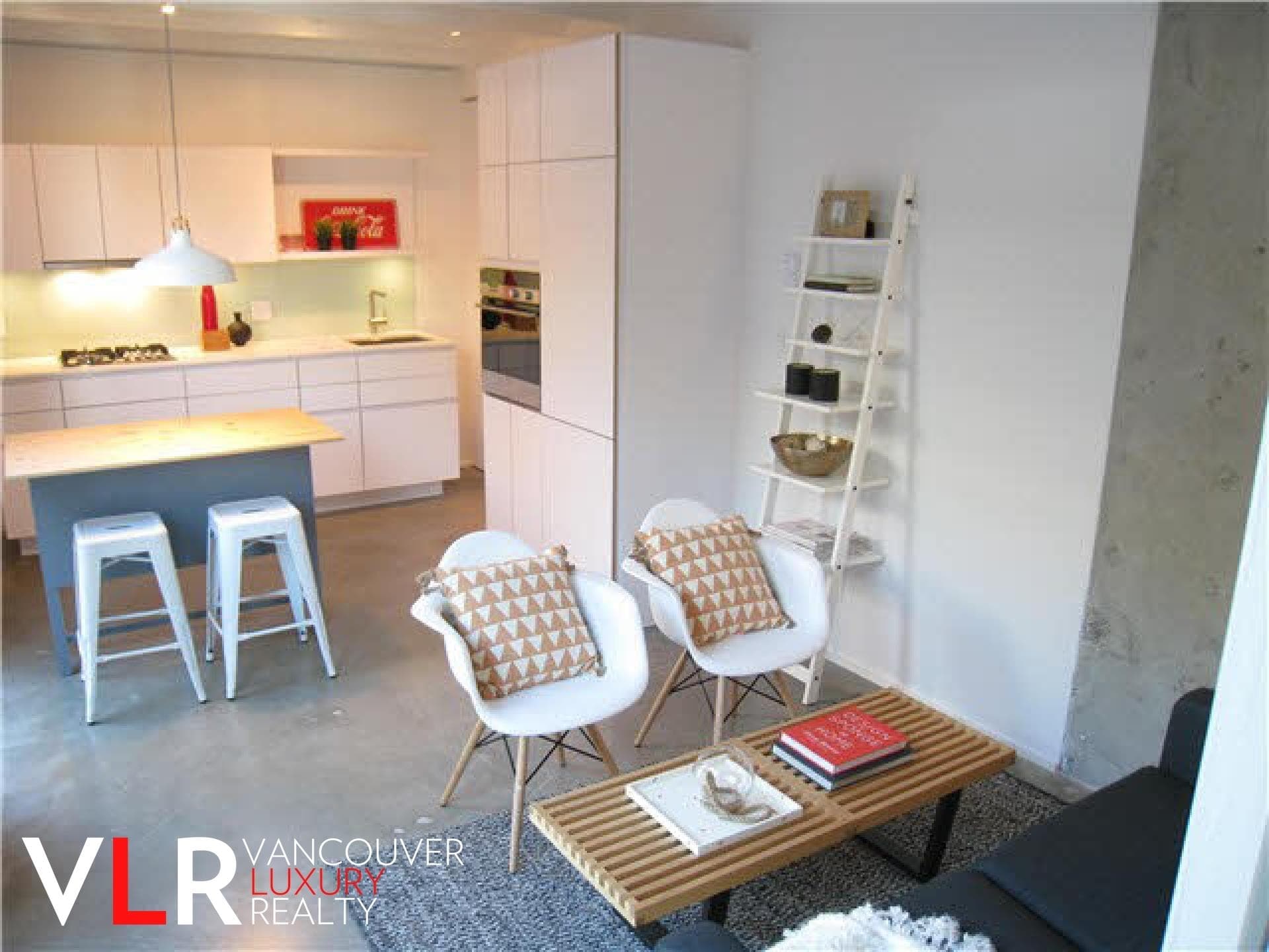 803 - 219 E Georgia Street, Vancouver, V6A 1Z6 — photo 2