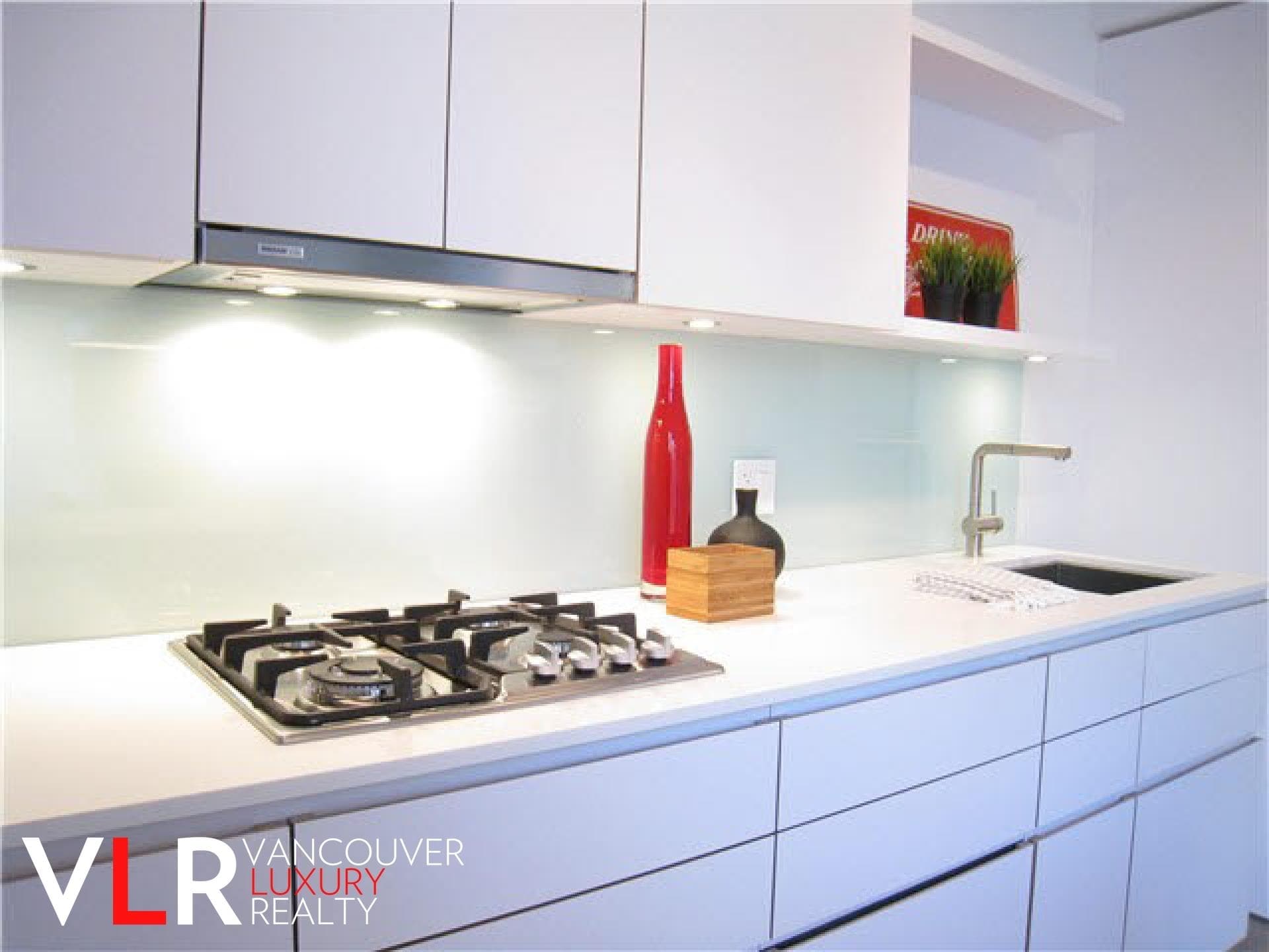 803 - 219 E Georgia Street, Vancouver, V6A 1Z6 — photo 5