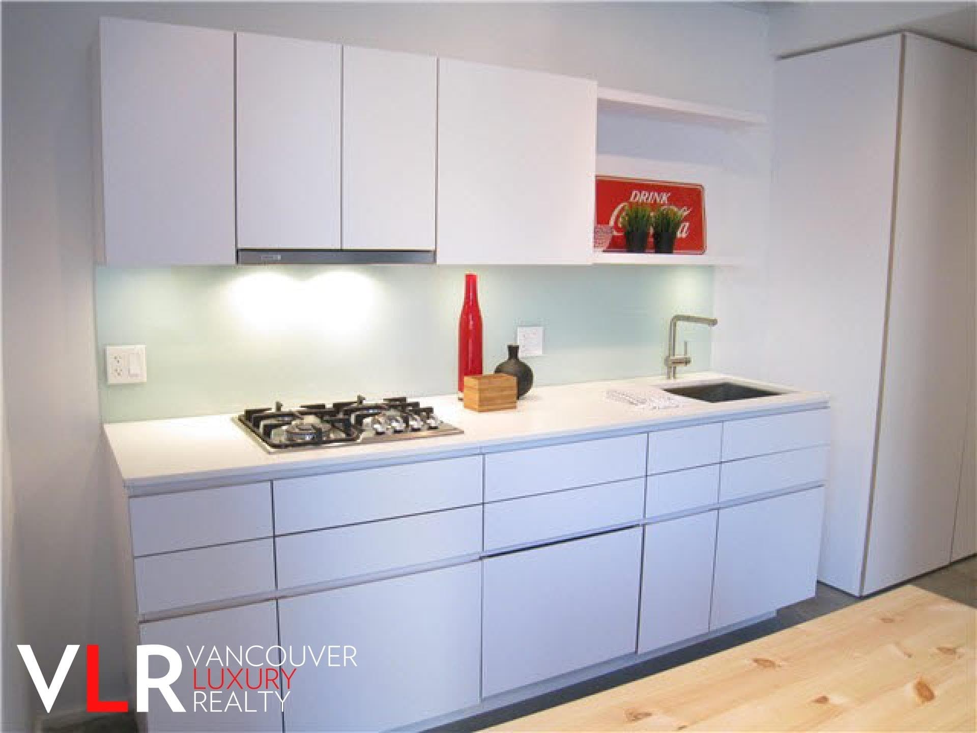 803 - 219 E Georgia Street, Vancouver, V6A 1Z6 — photo 4