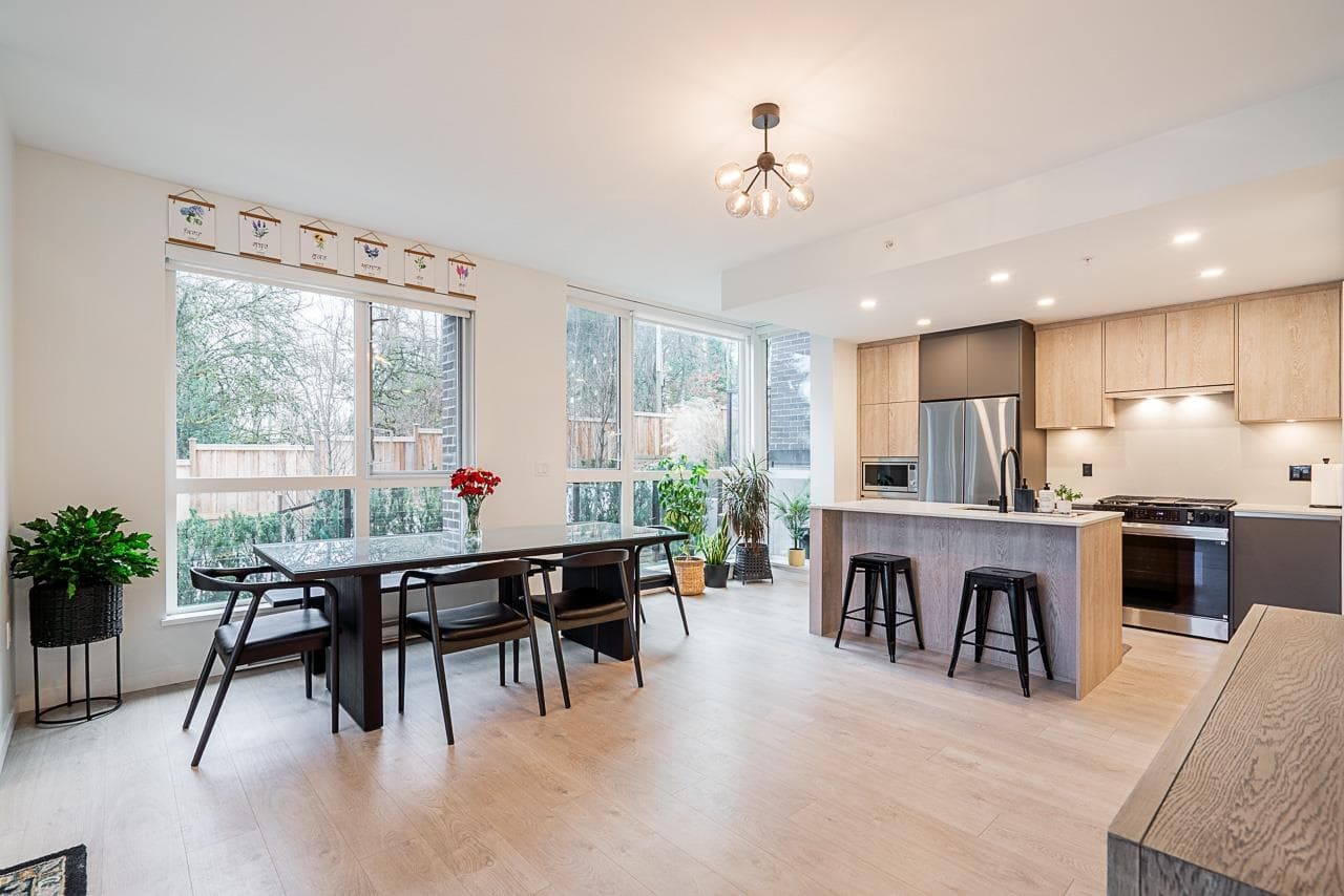 105 - 19577 65b Avenue, Surrey, V4N 6Y3 — photo 1