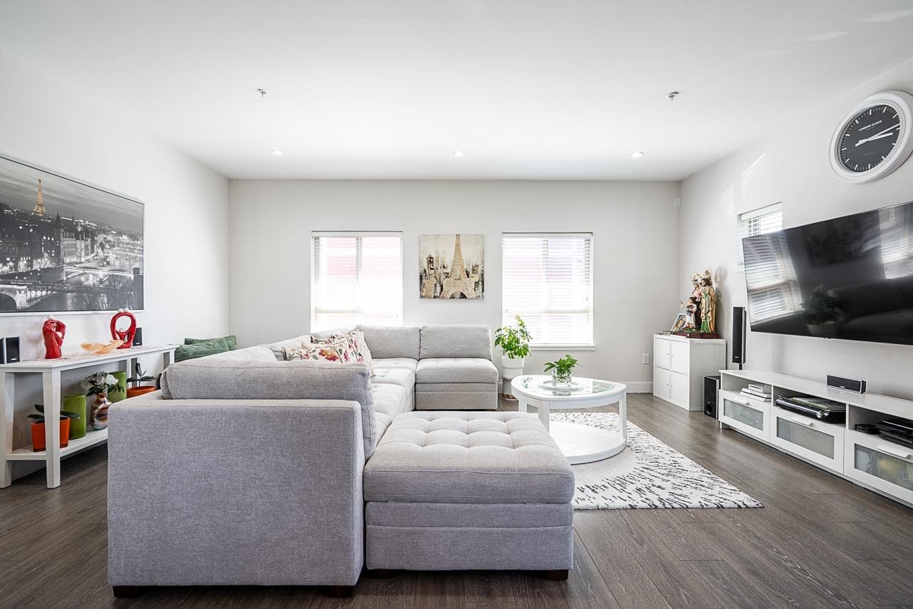 32 - 843 Ewen Avenue, New Westminster, V3M 0K6 — photo 2