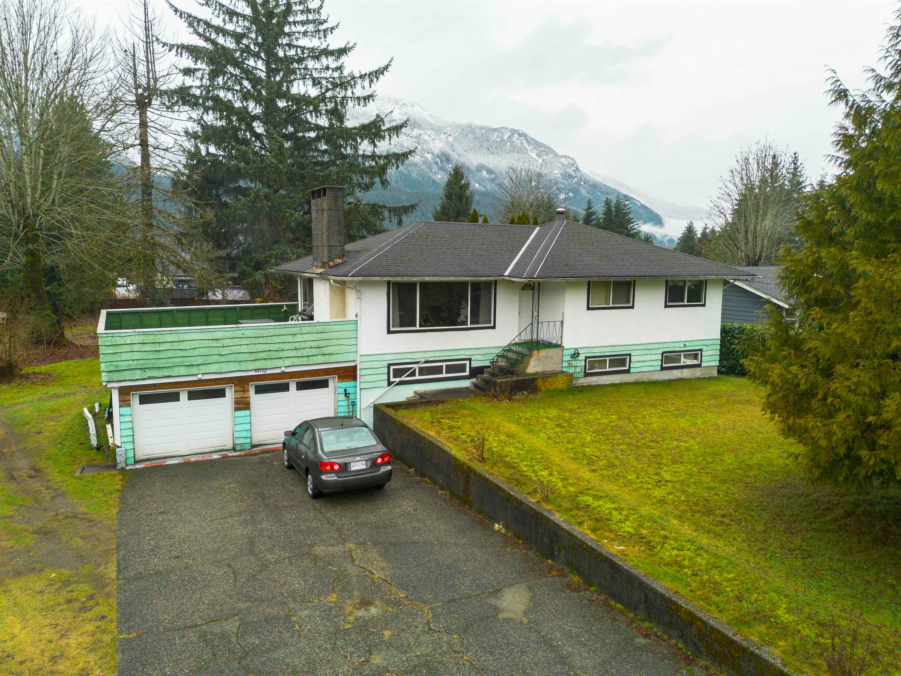 40127 Kalodon Road, Squamish, V0N 1T0 — photo 3
