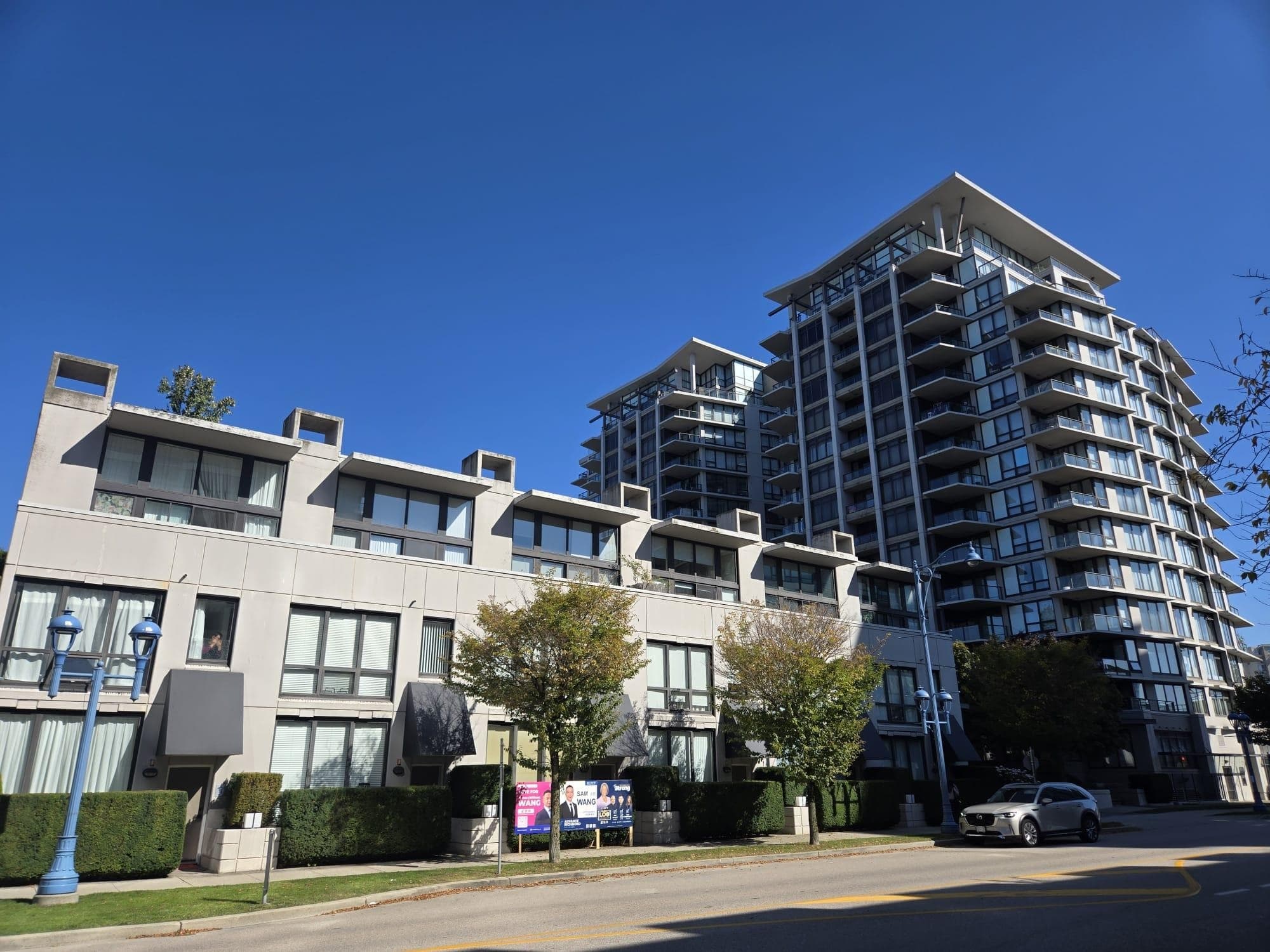 1 - 7911 Ackroyd Road, Richmond