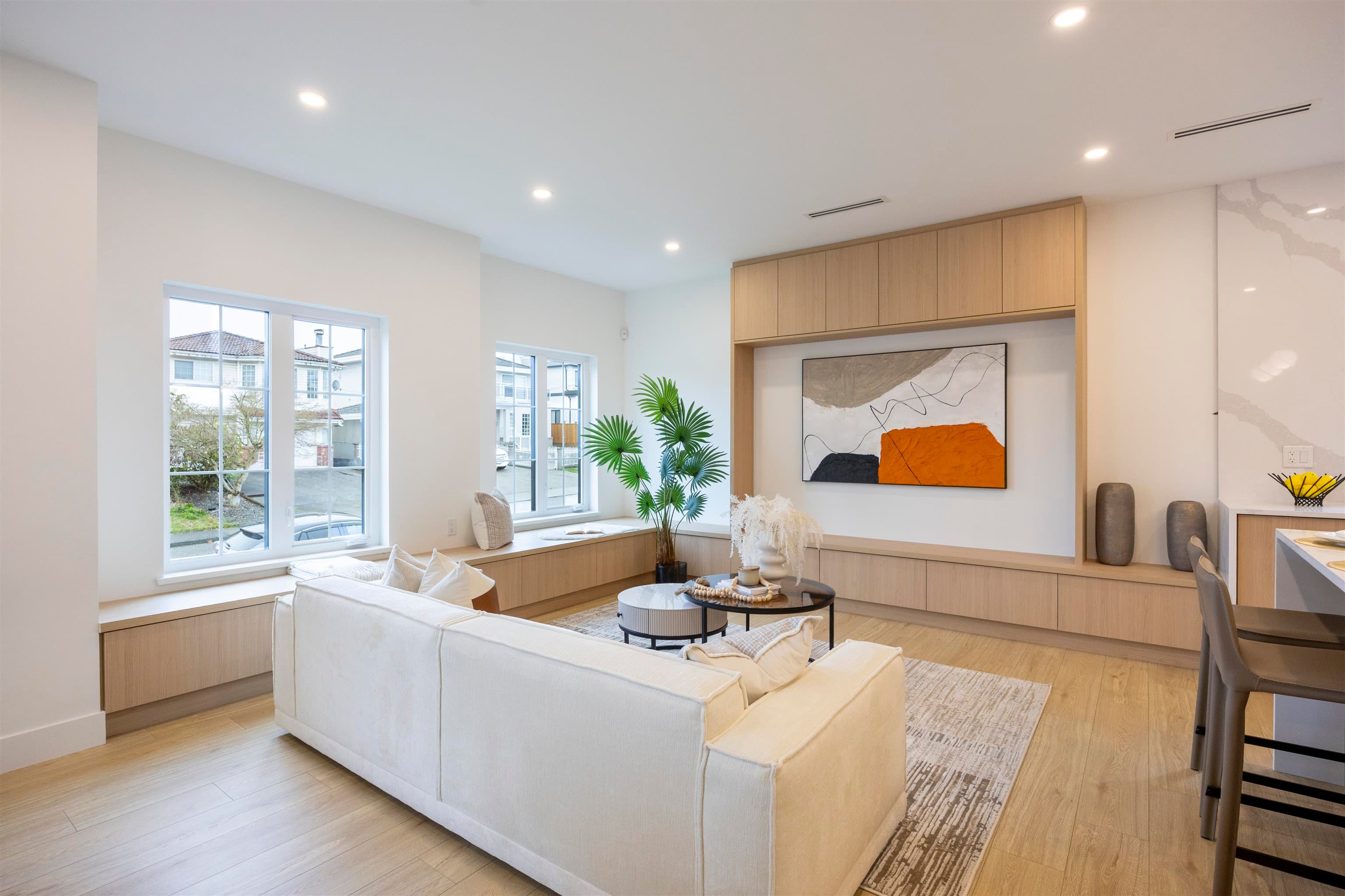 4 - 7353 12th Avenue, Burnaby, V3N 2J8 — photo 4