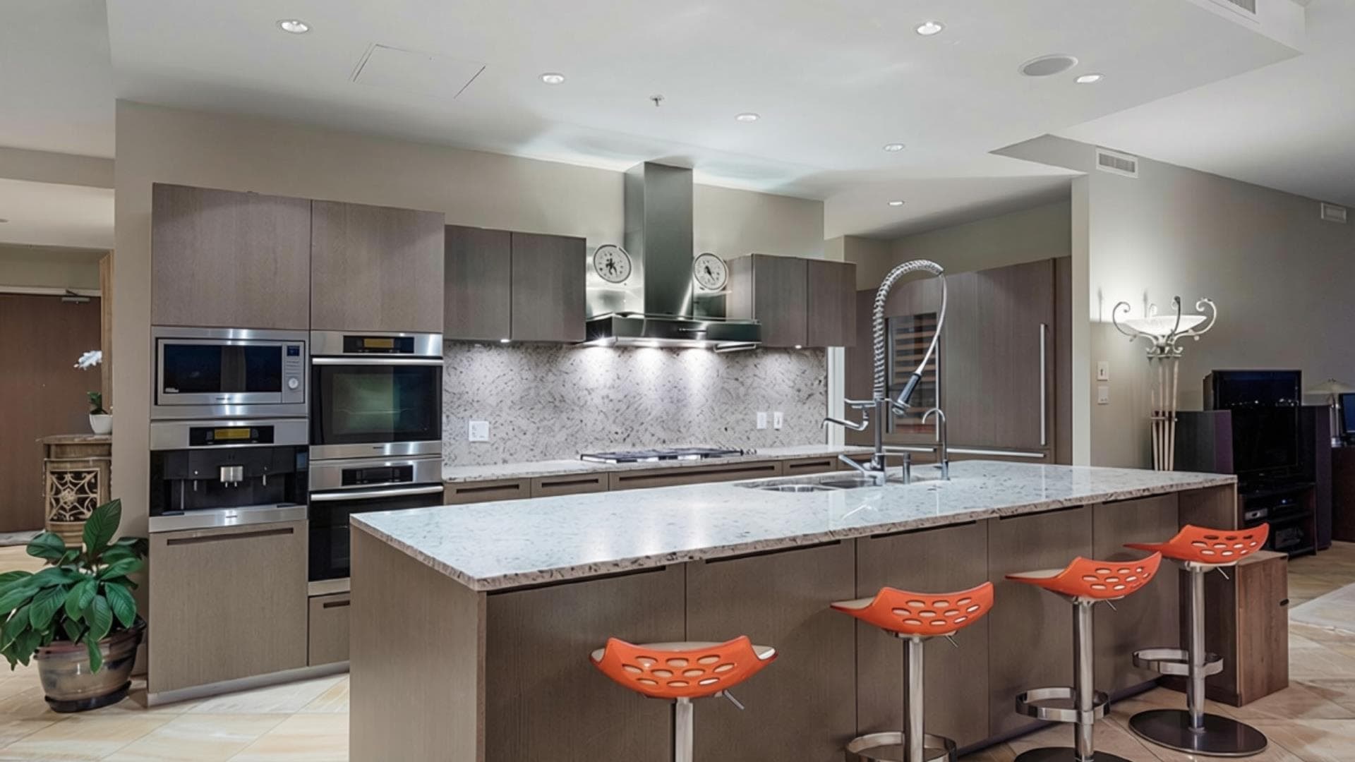 5504 - 1128 W Georgia Street, Vancouver, V6E 0A8 — photo 4