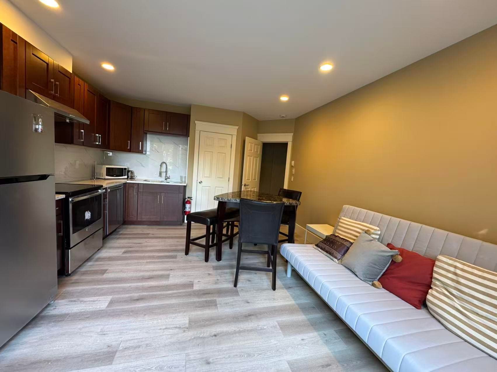 2523 Mathers Avenue, West Vancouver, V7V 2J2 — photo 4