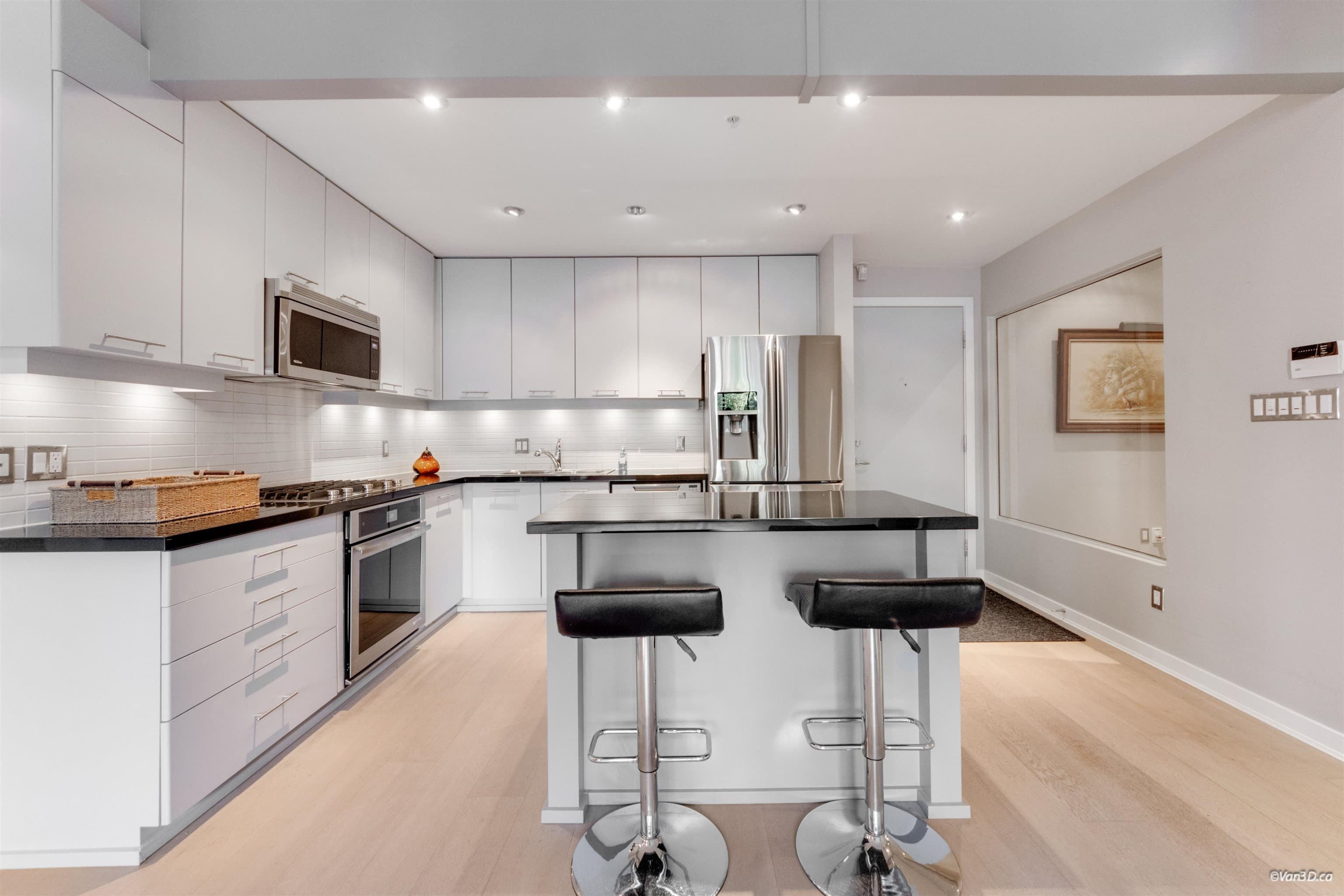 210 - 530 Raven Woods Drive, North Vancouver, V7G 2T5 — photo 2