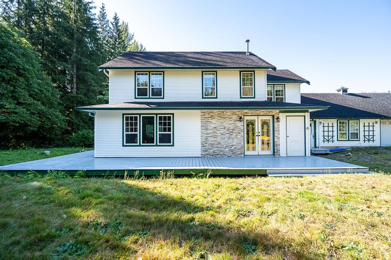 34420 Kirkpatrick Avenue, Mission, V2V 0B4 — photo 1