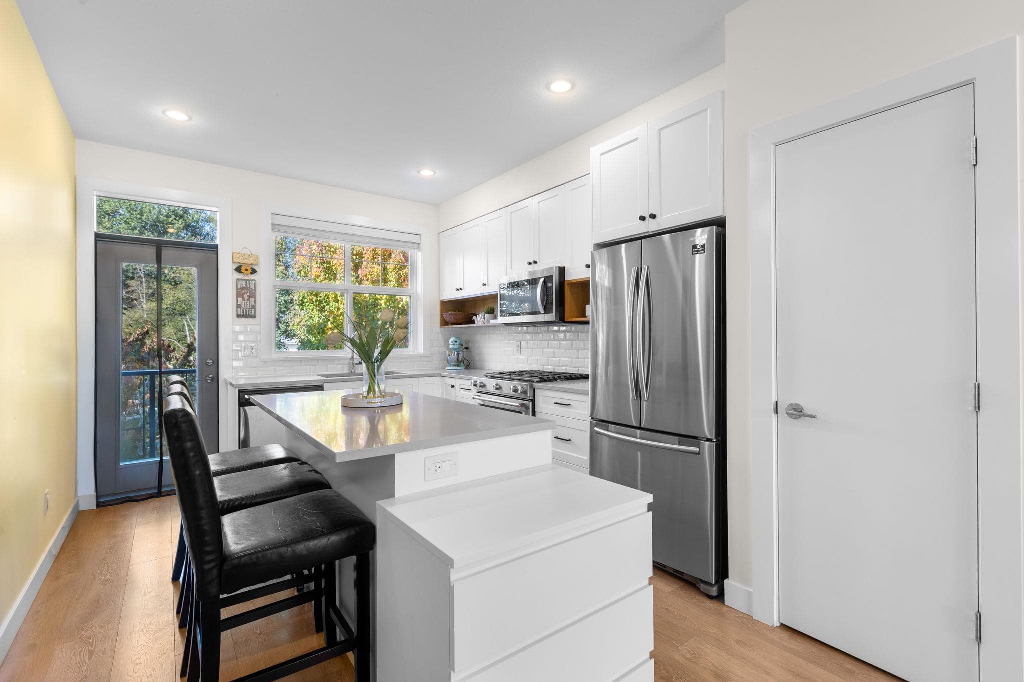 53 - 27735 Roundhouse Drive, Abbotsford, V4X 0B9 — photo 3