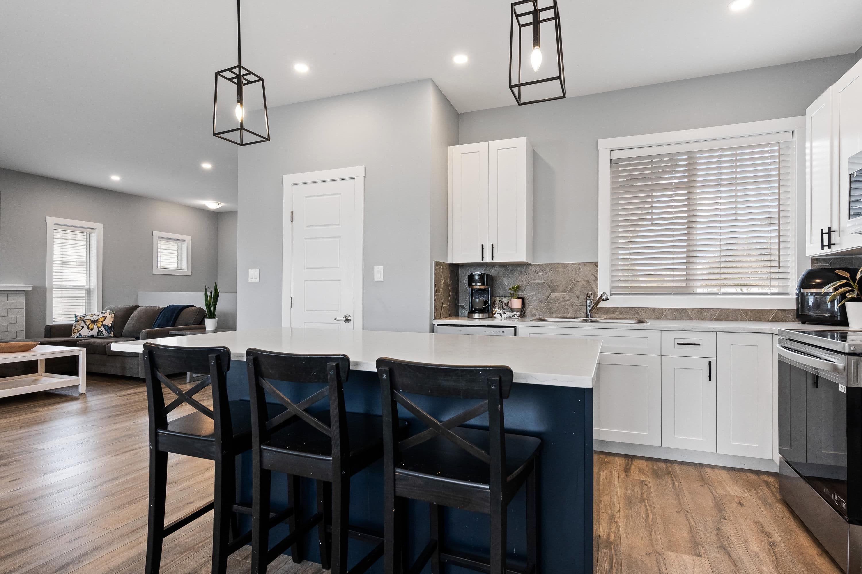 B - 9279 Carleton Street, Chilliwack, V2P 6E1 — photo 4