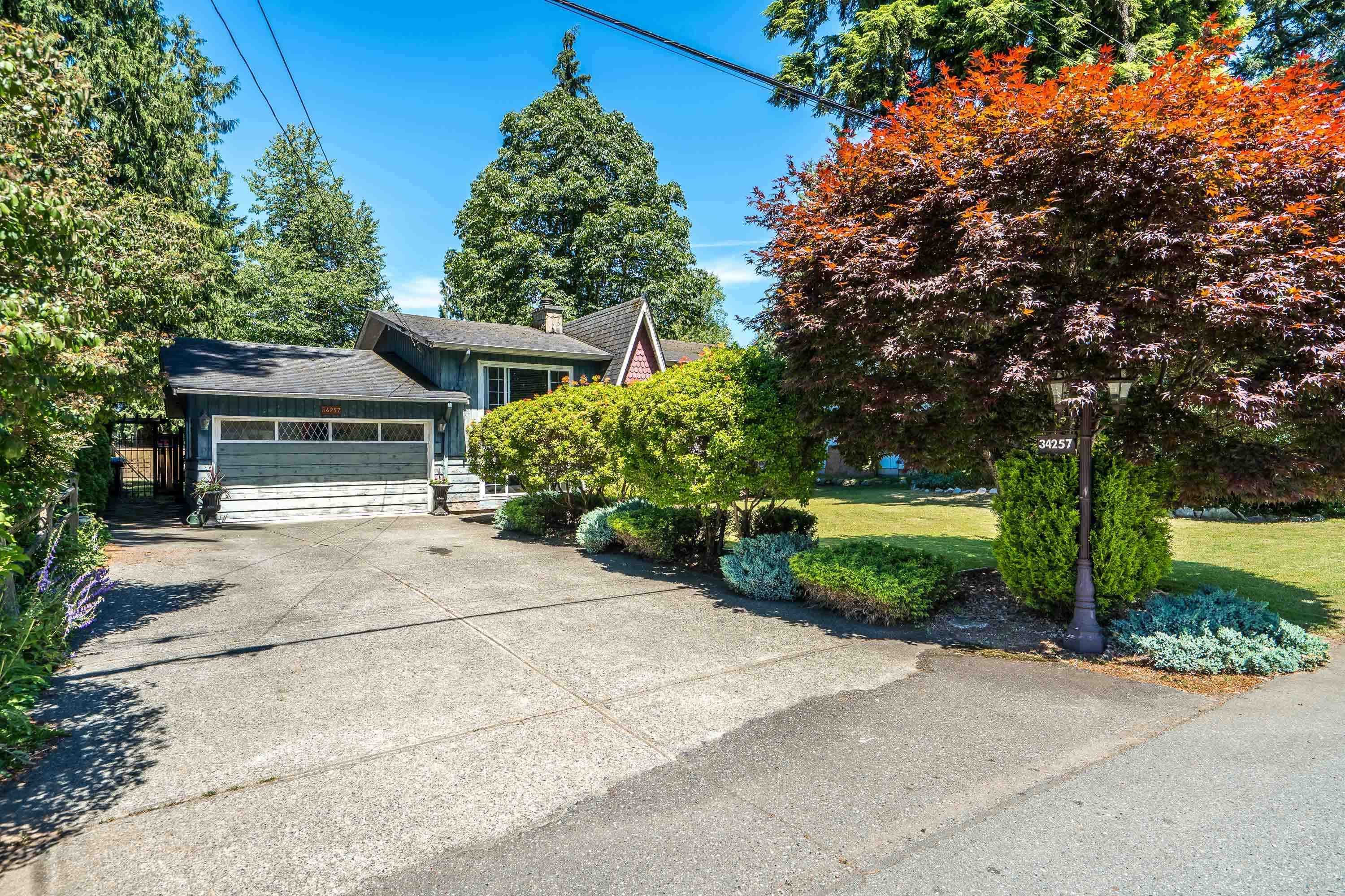 34257 Woodbine Crescent, Abbotsford, V2S 2R4 — photo 2