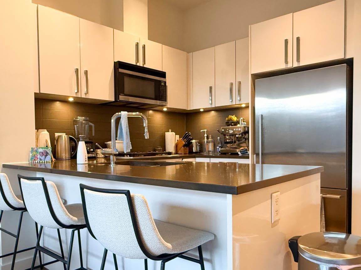 103 - 105 W 2nd Street, North Vancouver, V7M 0E3 — photo 3