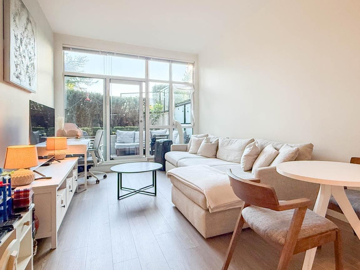 103 - 105 W 2nd Street, North Vancouver