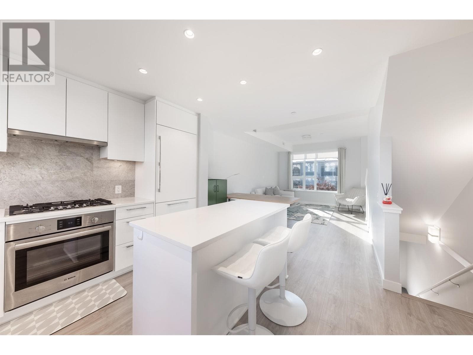 TH27 - 2728 Acadia Road Road, Vancouver, V6T 0E6 — photo 3