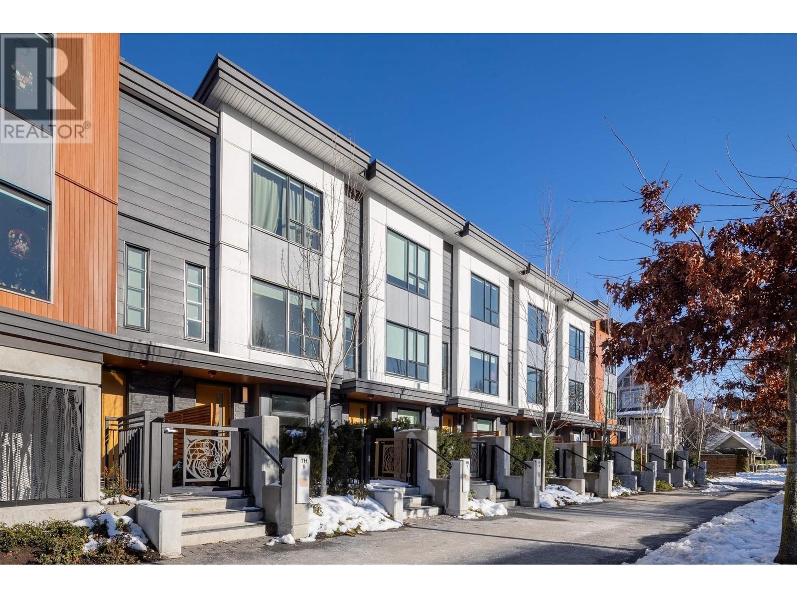 TH27 - 2728 Acadia Road Road, Vancouver