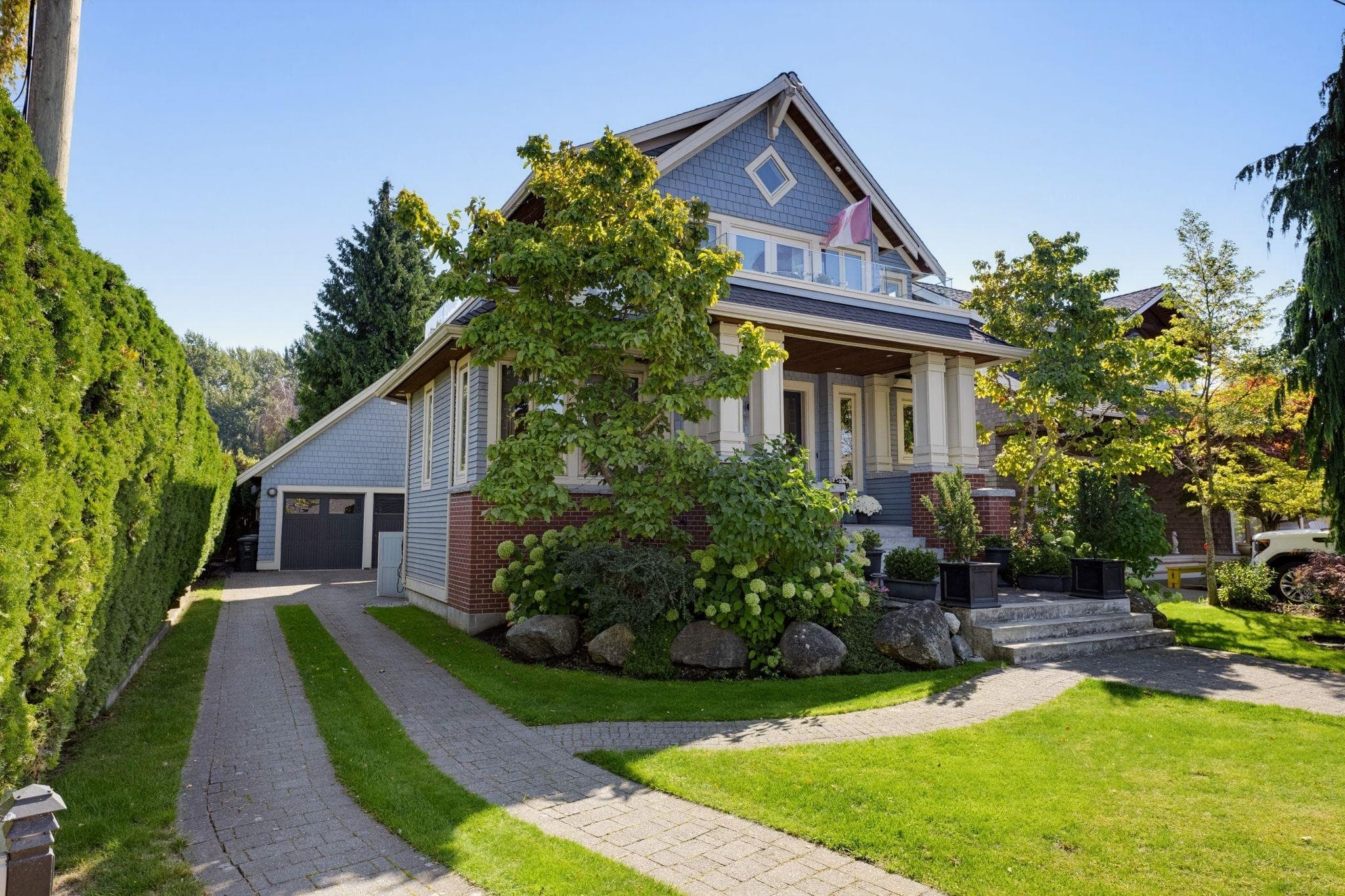 3098 Mcbride Avenue, Surrey, V4A 3H1 — photo 1