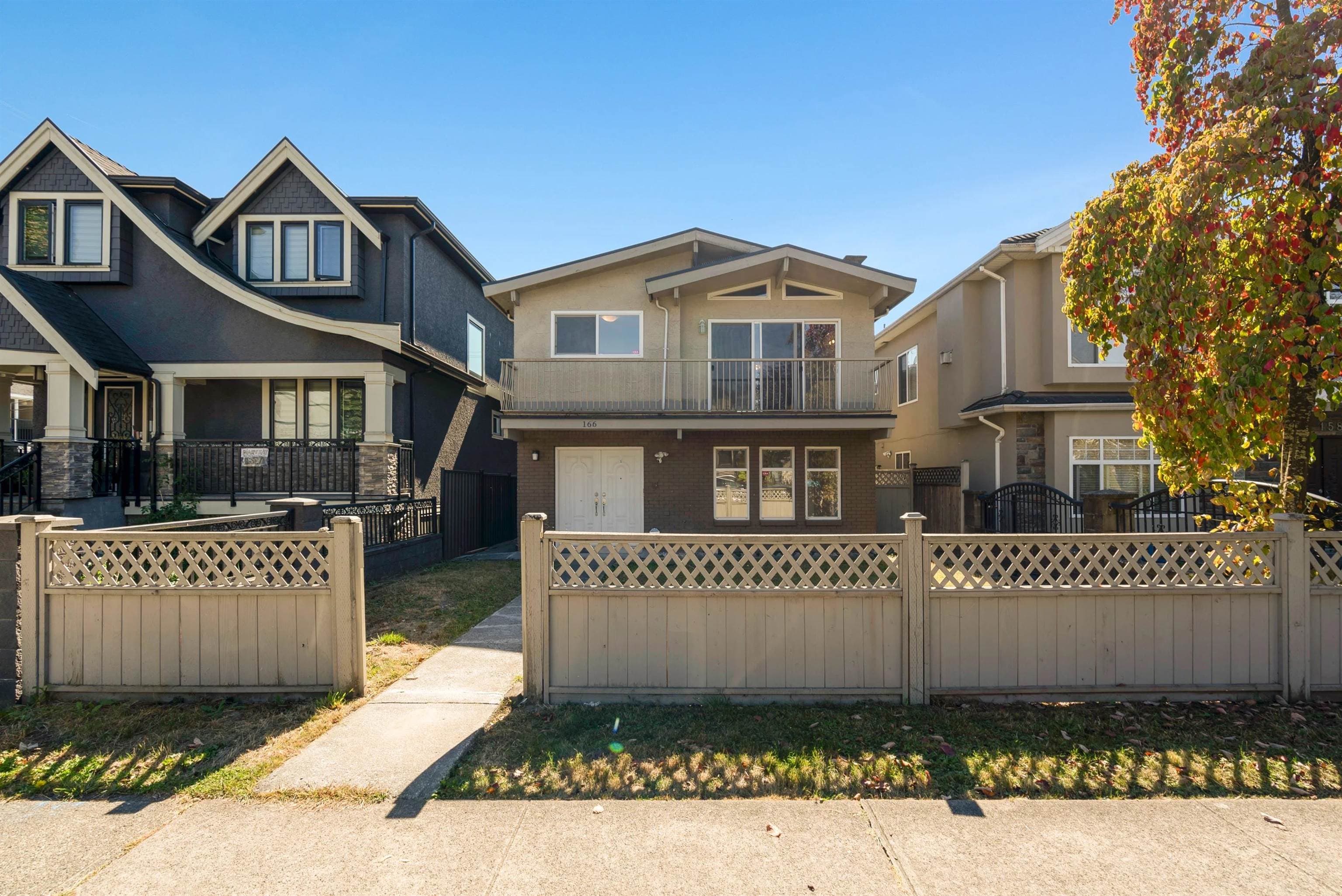 166 E 51st Avenue, Vancouver, V5X 1C3 — photo 2