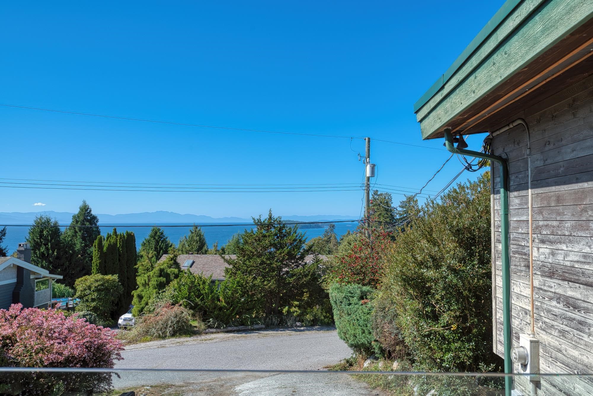 5134 Radcliffe Road, Sechelt, V7Z 0G5 — photo 5