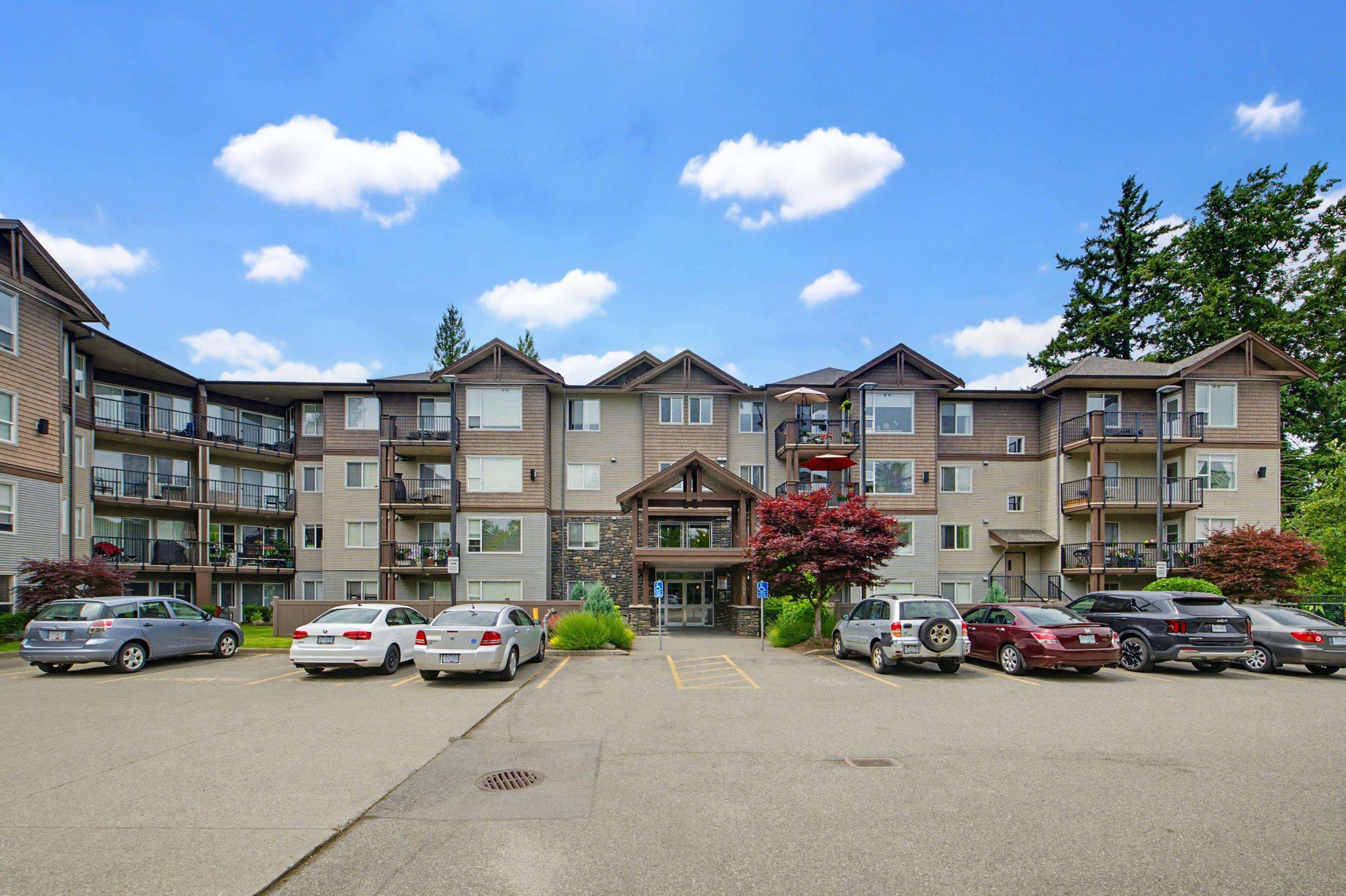104 - 2581 Langdon Street, Abbotsford, V2T 7A3 — photo 1
