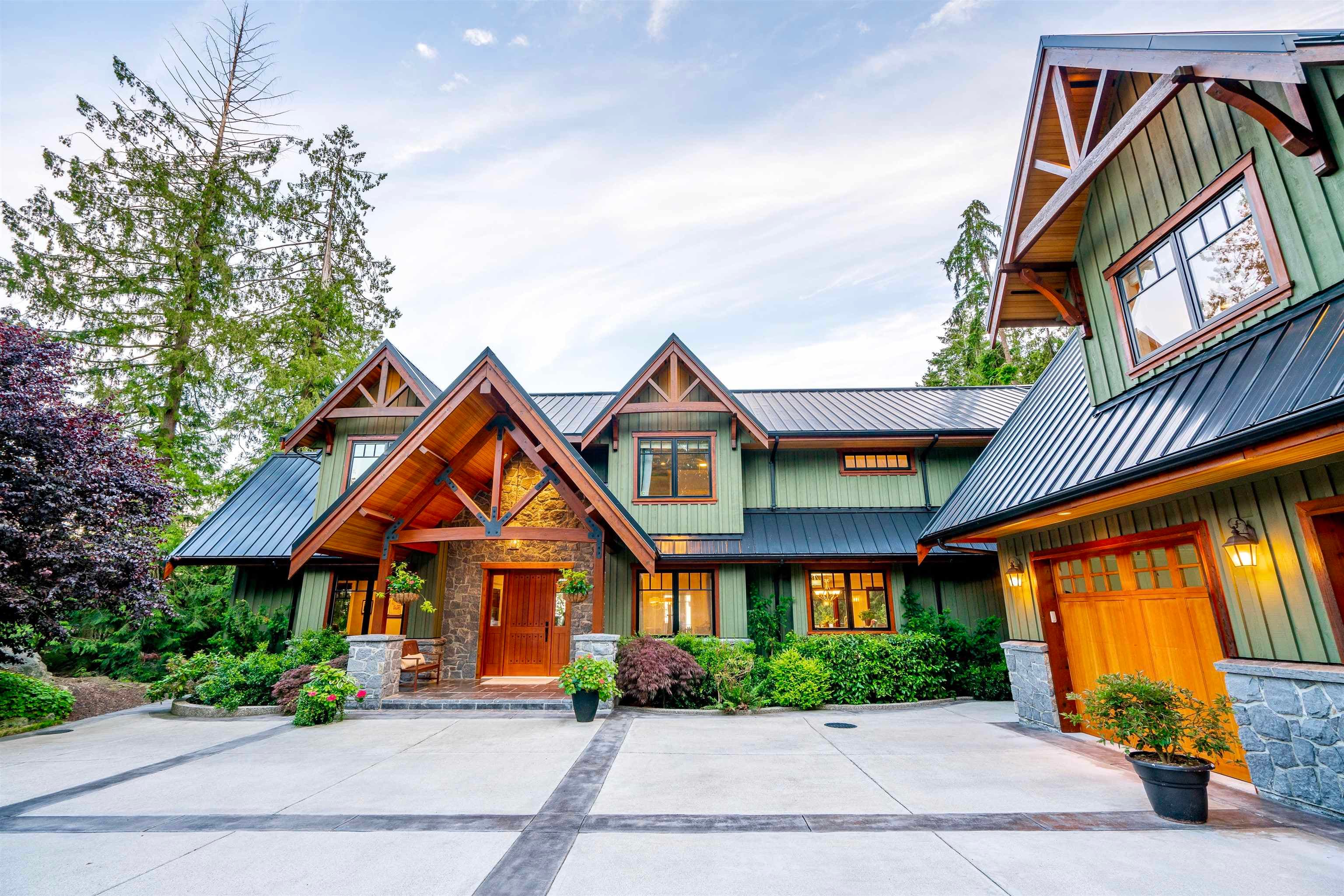 949 Arbutus Bay Lane, Bowen Island, V0N 1G2 — photo 1