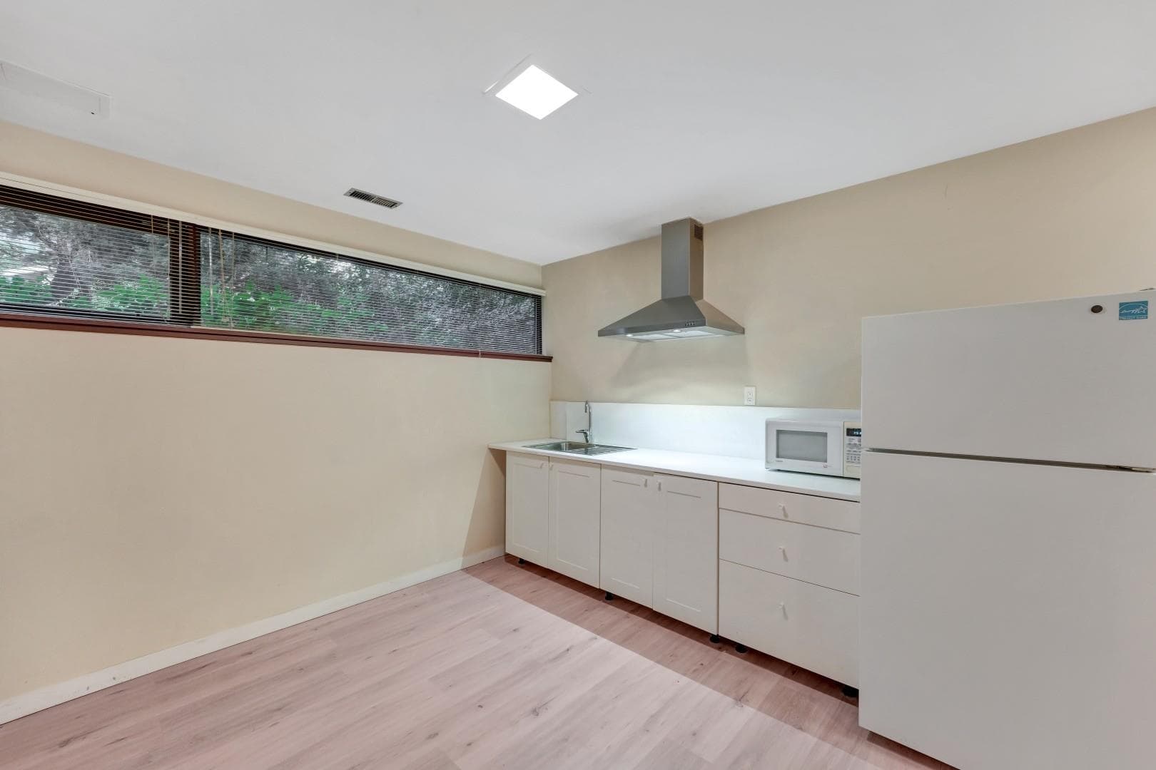 4290 Salish Drive, Vancouver, V6N 3M6 — photo 2
