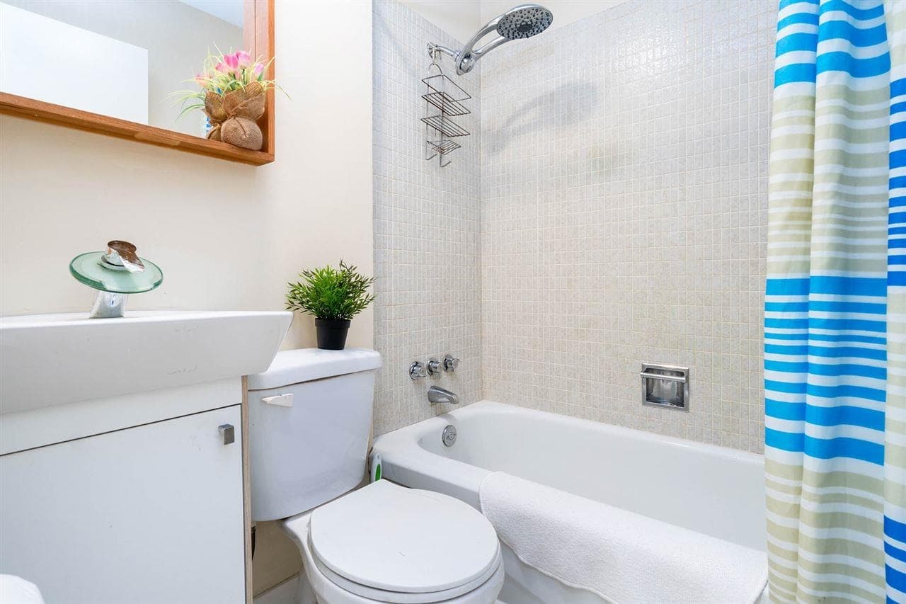 4290 Salish Drive, Vancouver, V6N 3M6 — photo 5