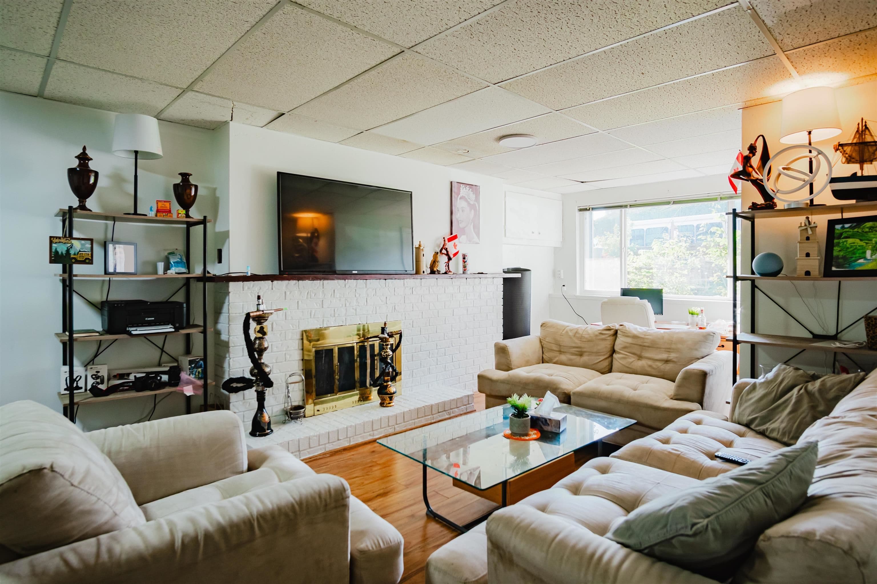 7270 16th Avenue, Burnaby, V3N 1N5 — photo 3