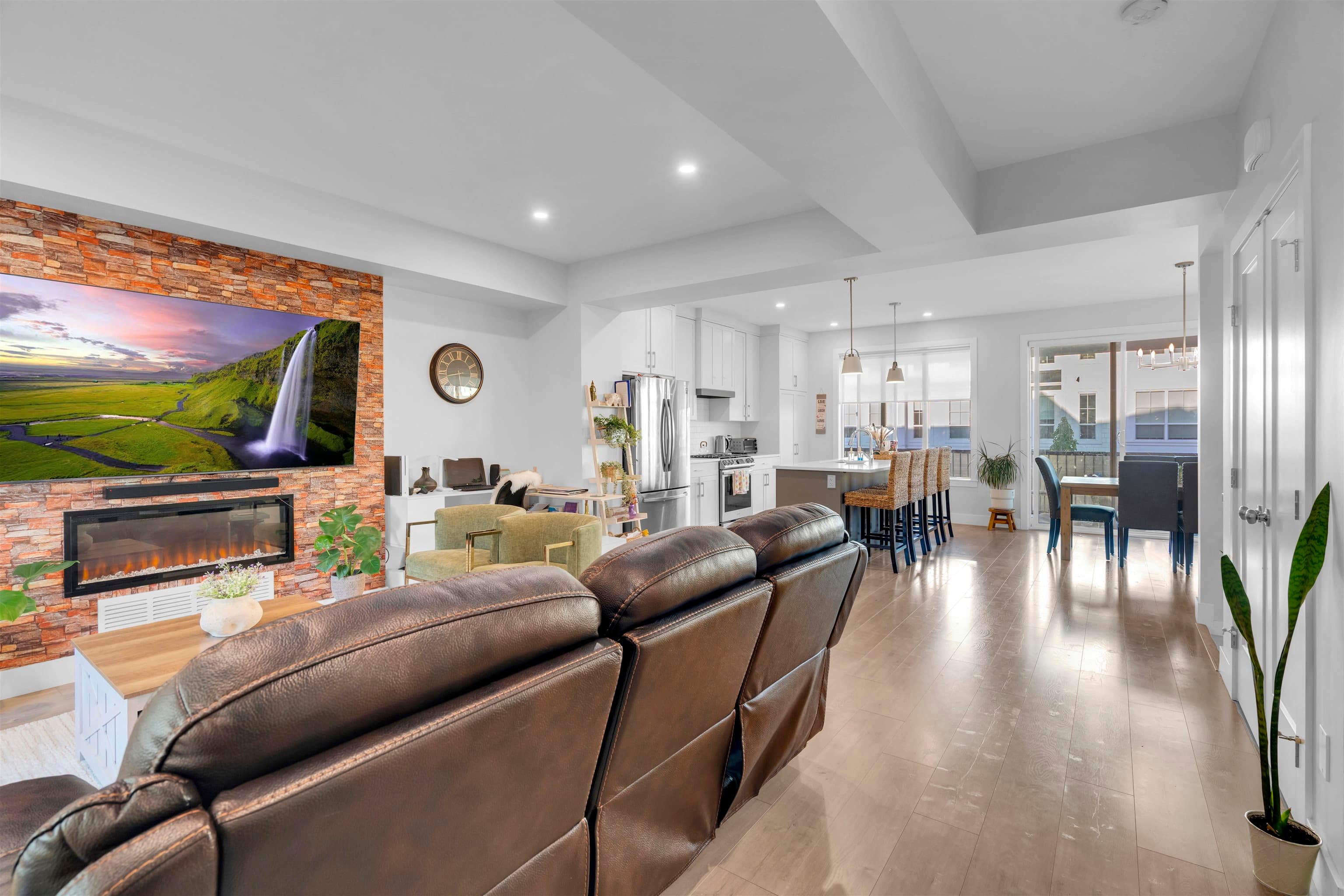 8137 Foxfern Road, Chilliwack, V2R 6G6 — photo 4