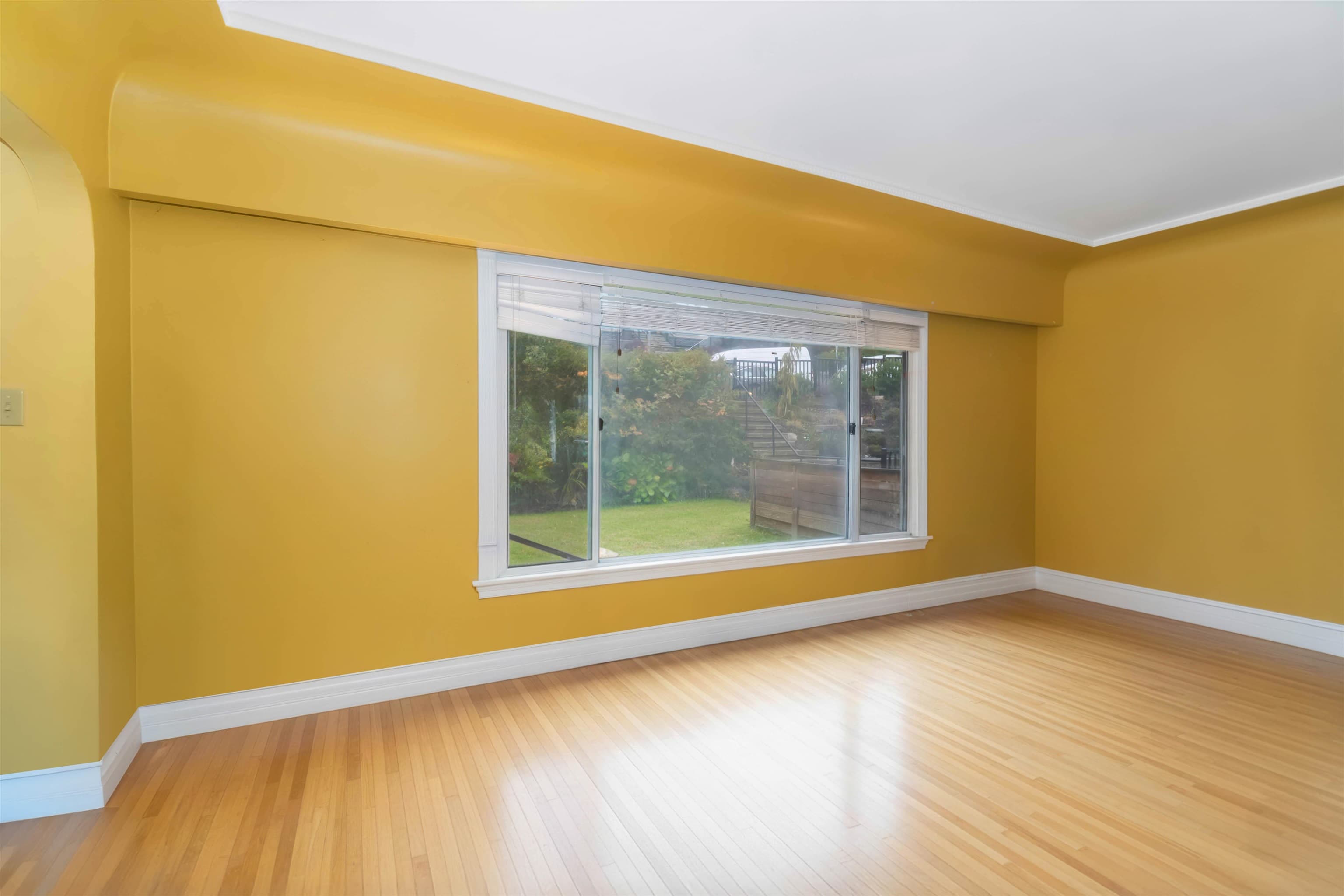 4037 Nithsdale Street, Burnaby, V5G 1P5 — photo 5