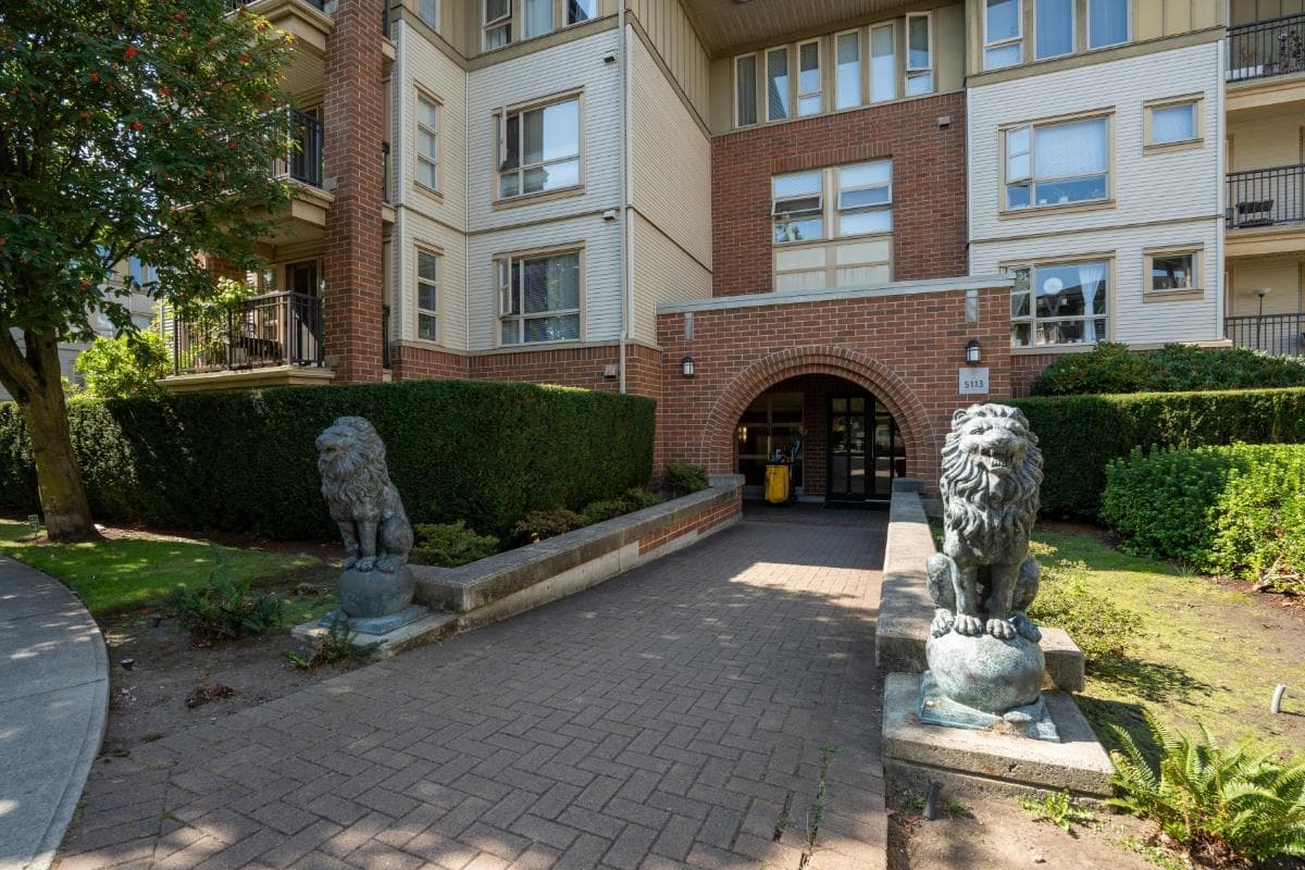 2102 - 5113 Garden City Road, Richmond