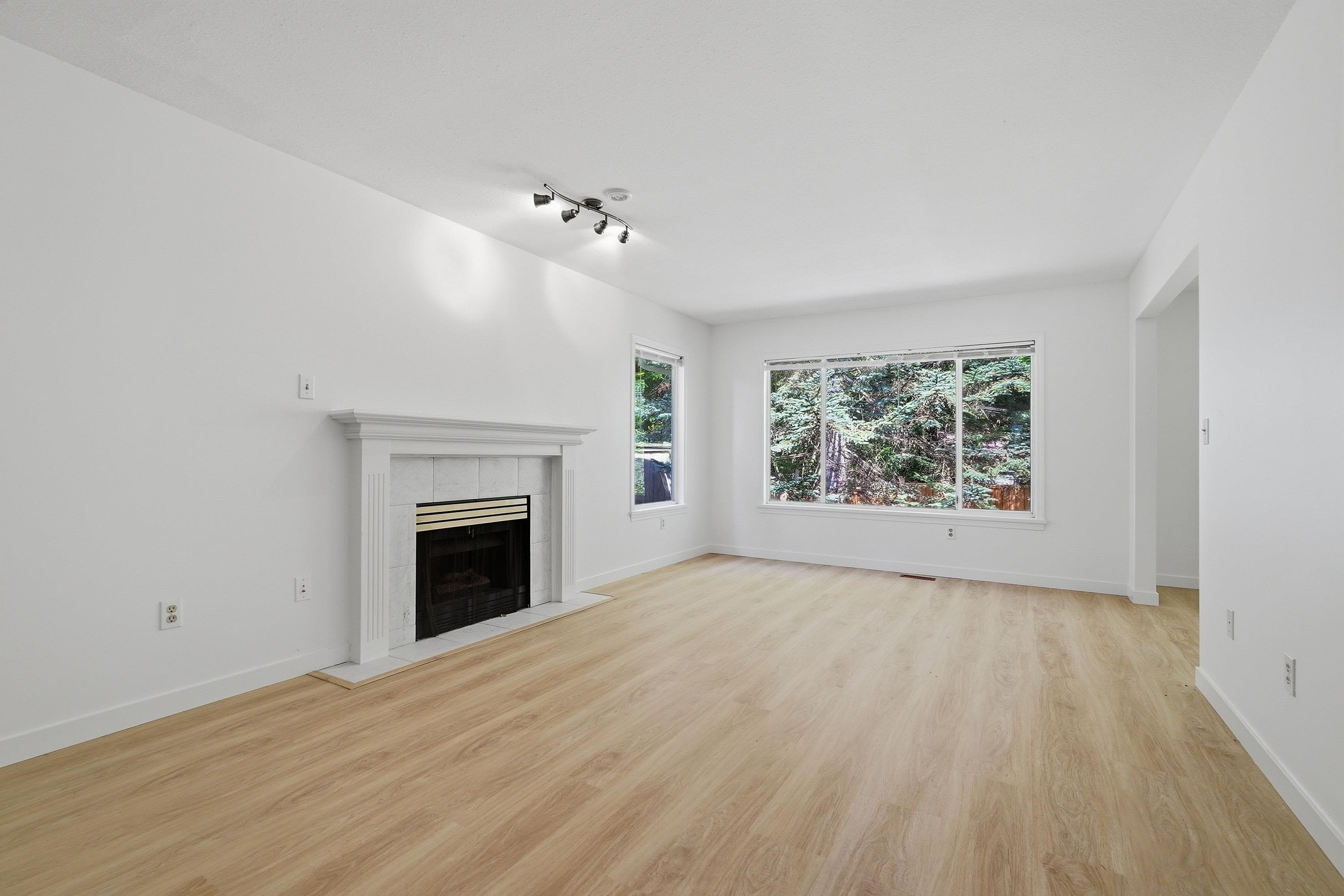 20885 95a Avenue, Langley, V1M 2C5 — photo 4