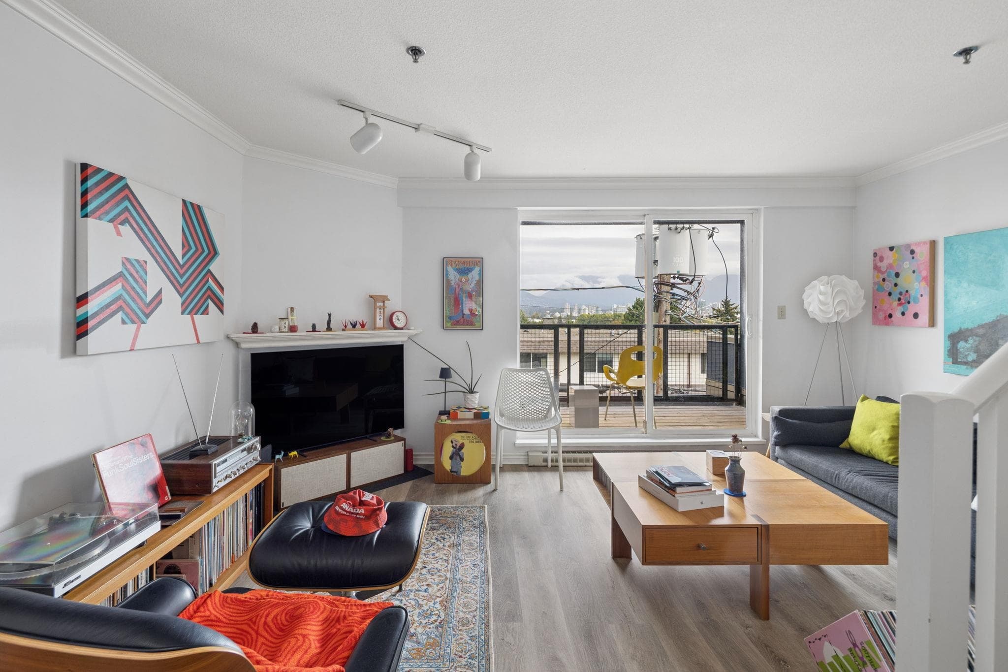 1 - 2023 West 4th Avenue, Vancouver, V6J 1N3 — photo 4