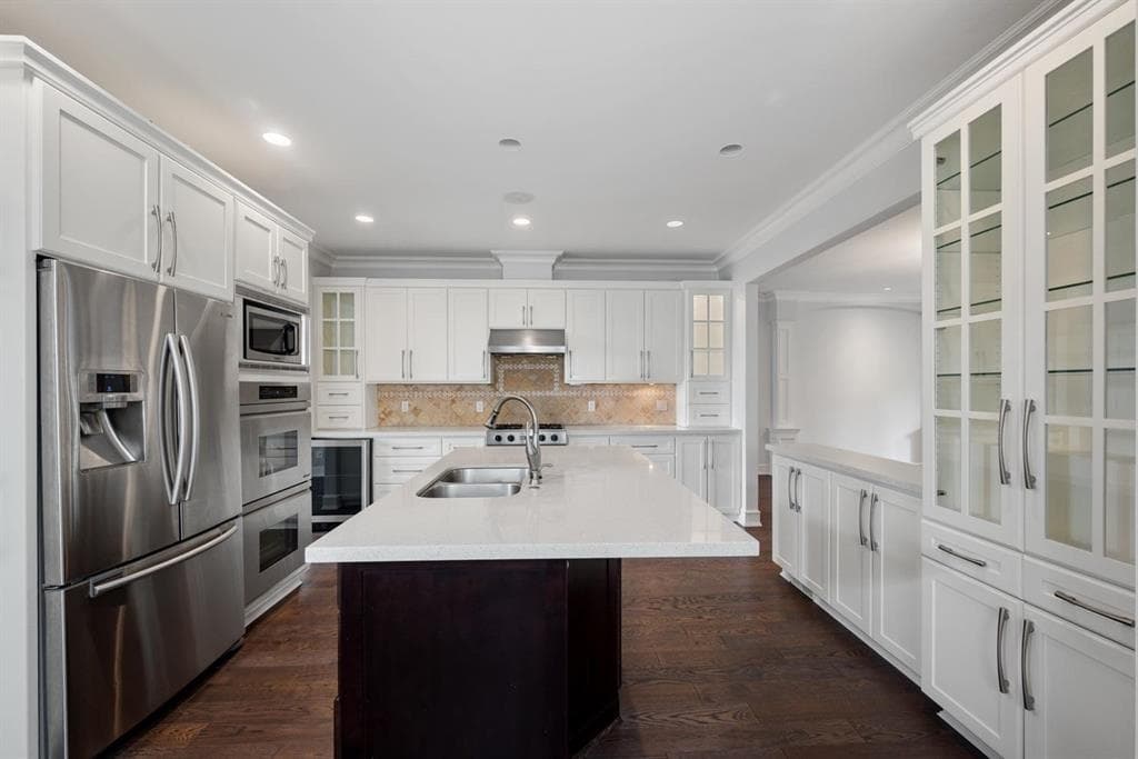 2185 Lawson Avenue, West Vancouver, V7V 2E1 — photo 2