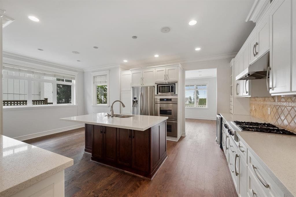2185 Lawson Avenue, West Vancouver, V7V 2E1 — photo 3