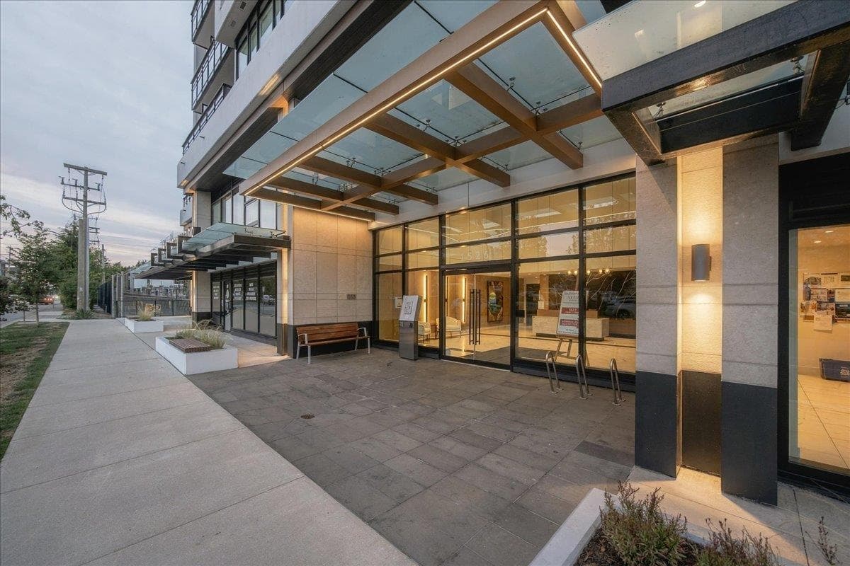 #313 - 1526 Finlay Street, White Rock, V4B 4L9 — photo 2