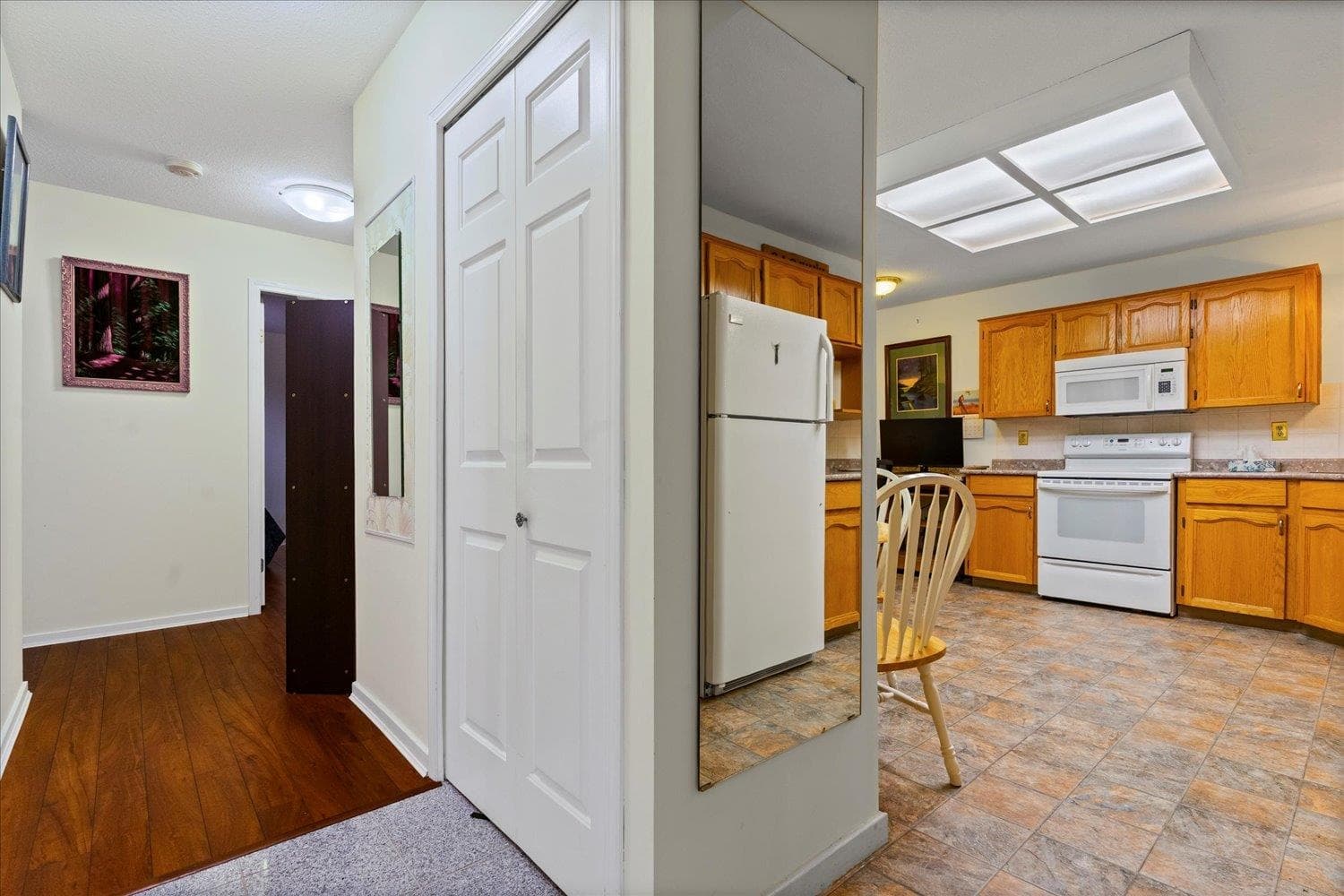 113 - 33030 George Ferguson Way Way, Abbotsford, V2S 6Y2 — photo 3