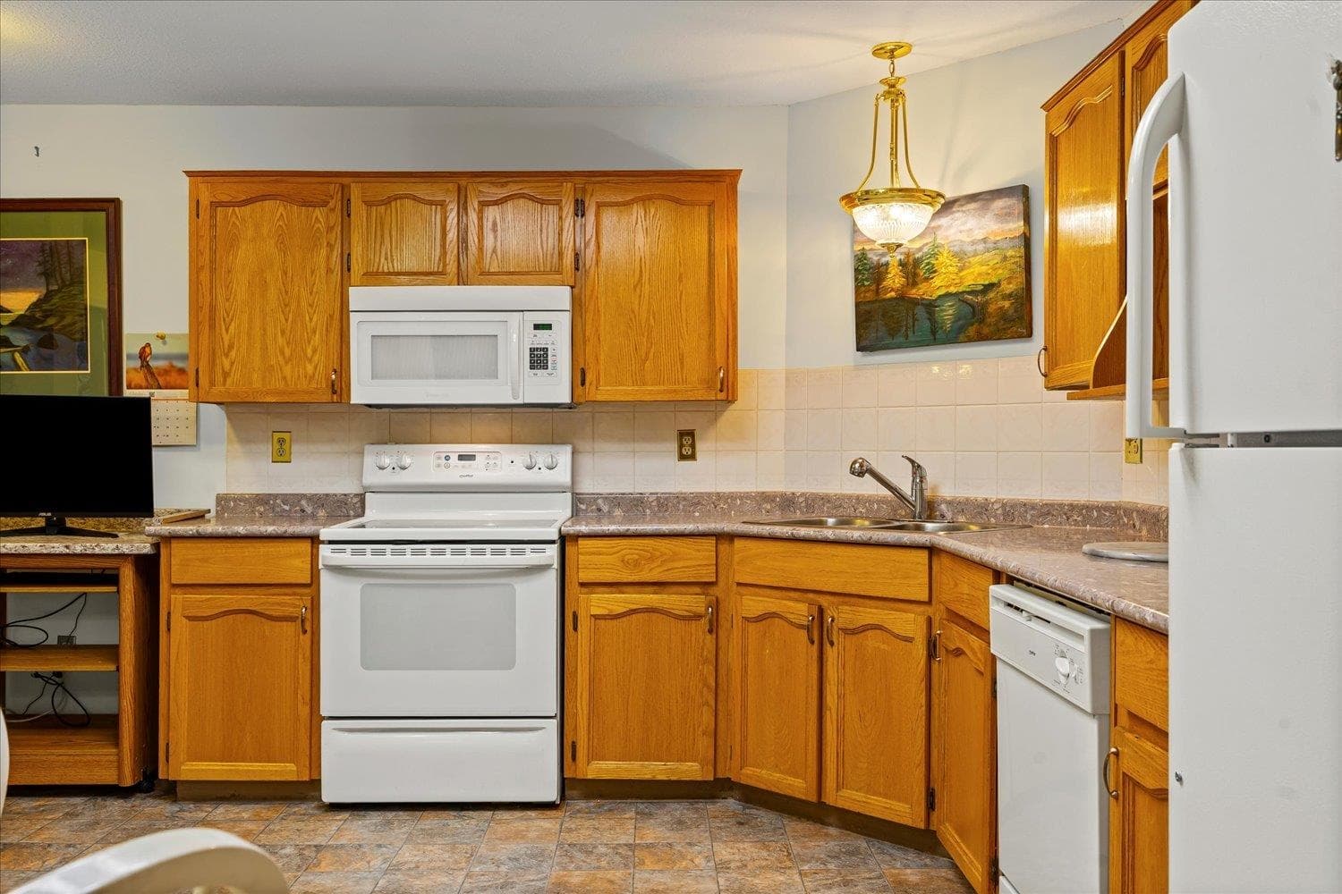 113 - 33030 George Ferguson Way Way, Abbotsford, V2S 6Y2 — photo 4