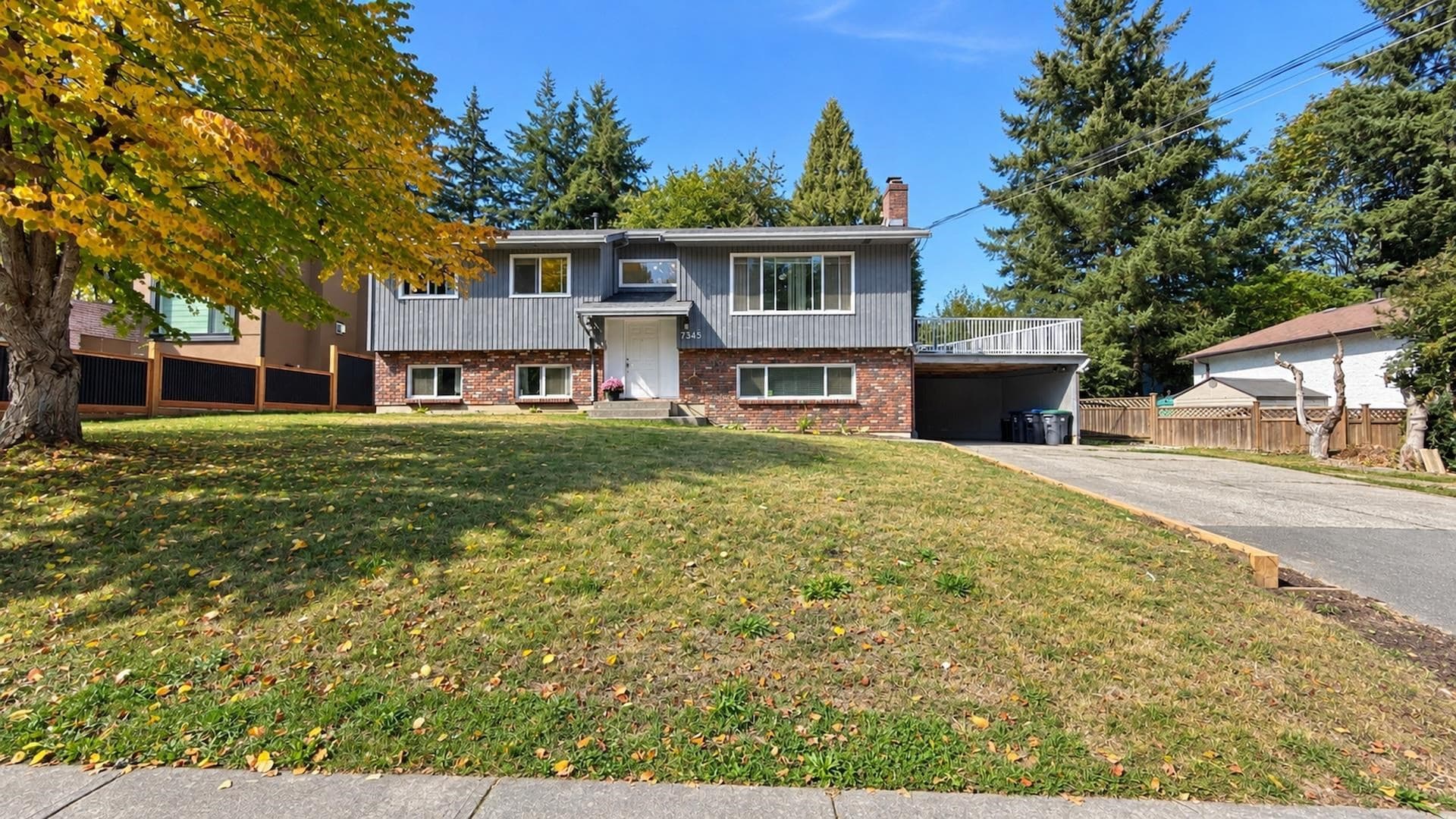 7545 143 Street, Surrey, V3W 5P2 — photo 1