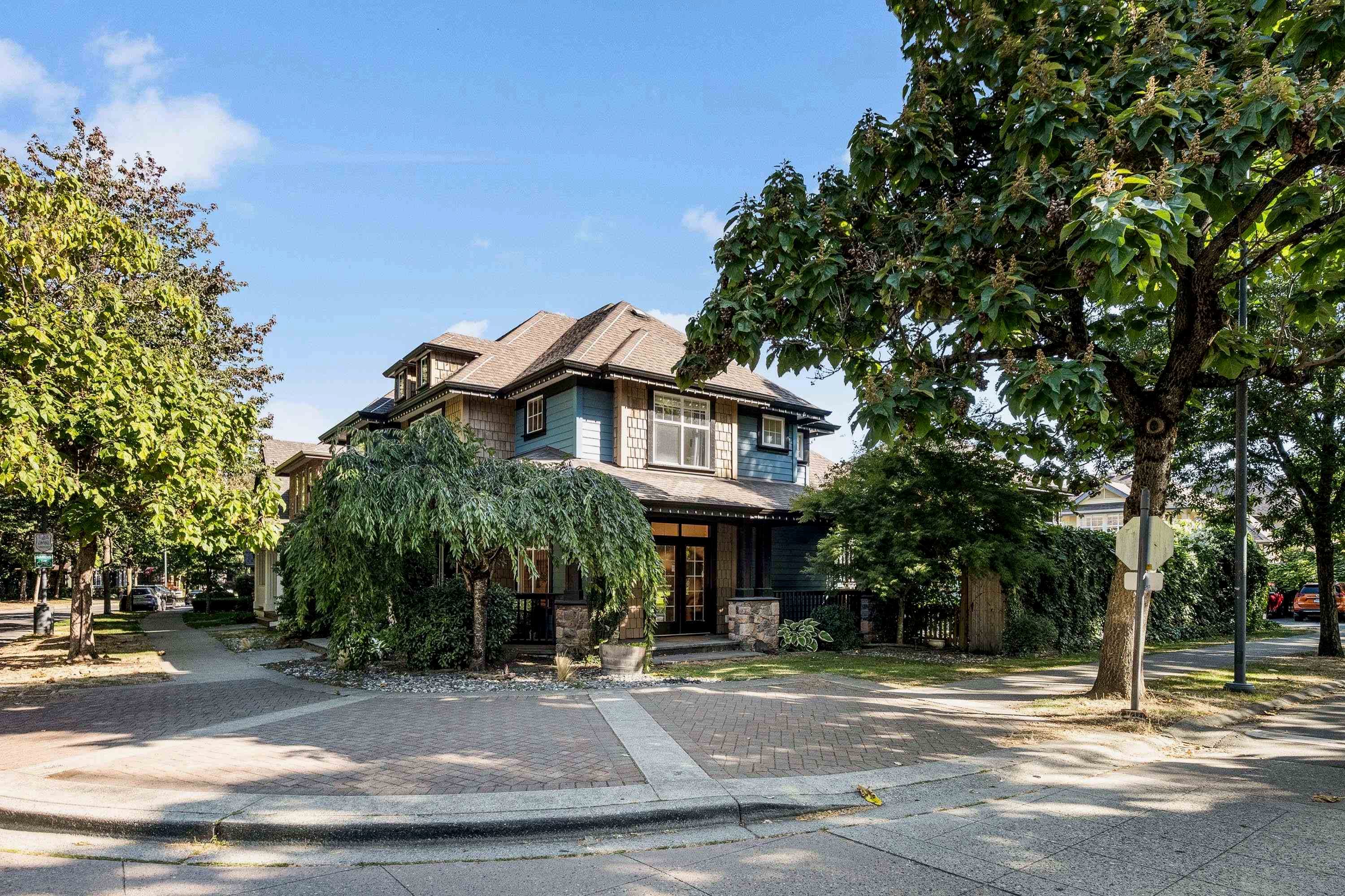 5782 Garrison Boulevard, Chilliwack, V2R 5X9 — photo 3