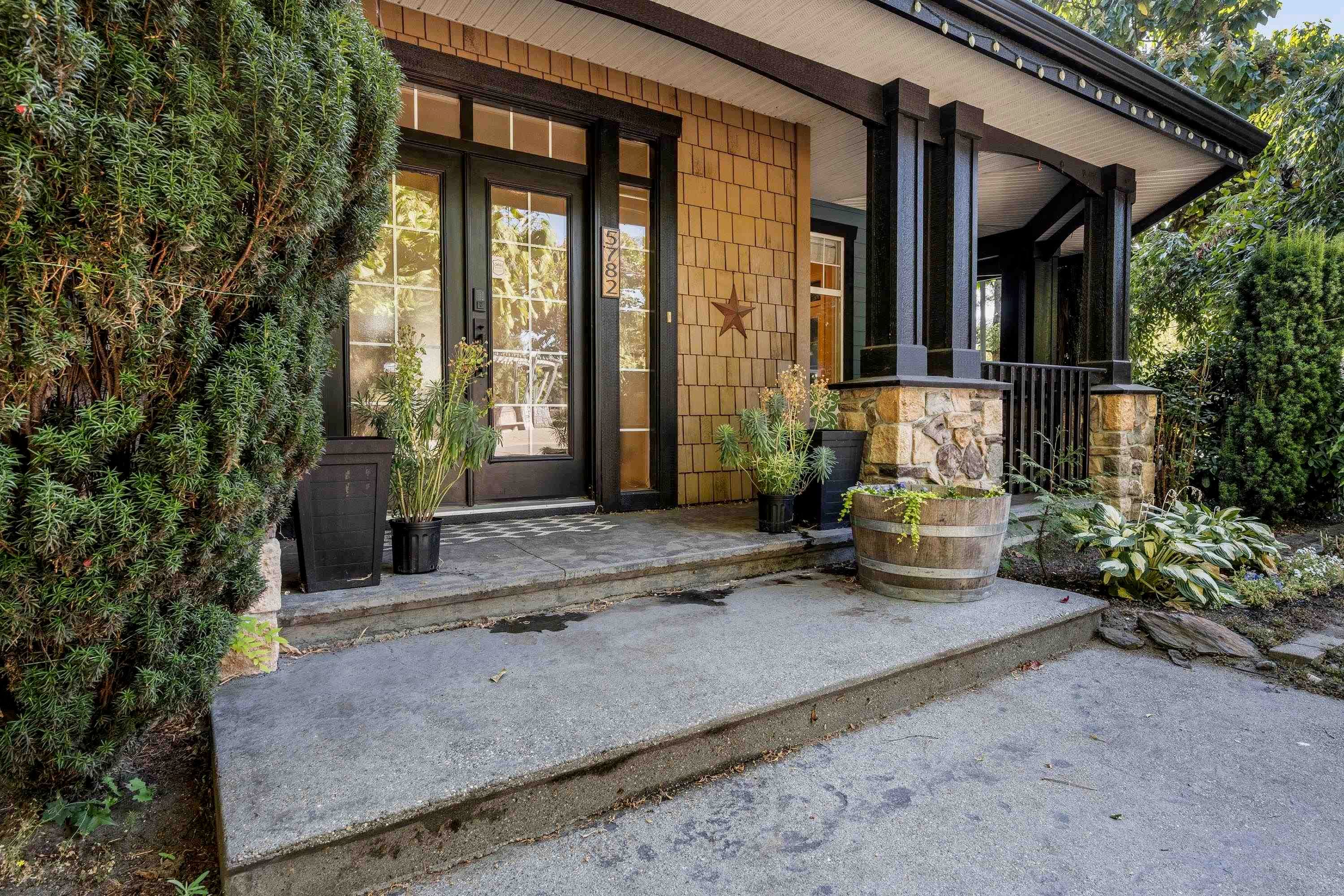 5782 Garrison Boulevard, Chilliwack, V2R 5X9 — photo 4