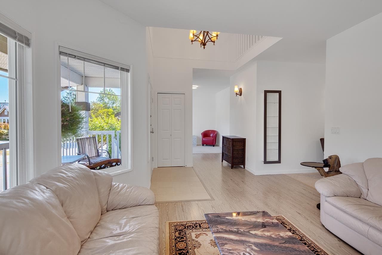 6615 205 Street, Langley, V2Y 2X8 — photo 3