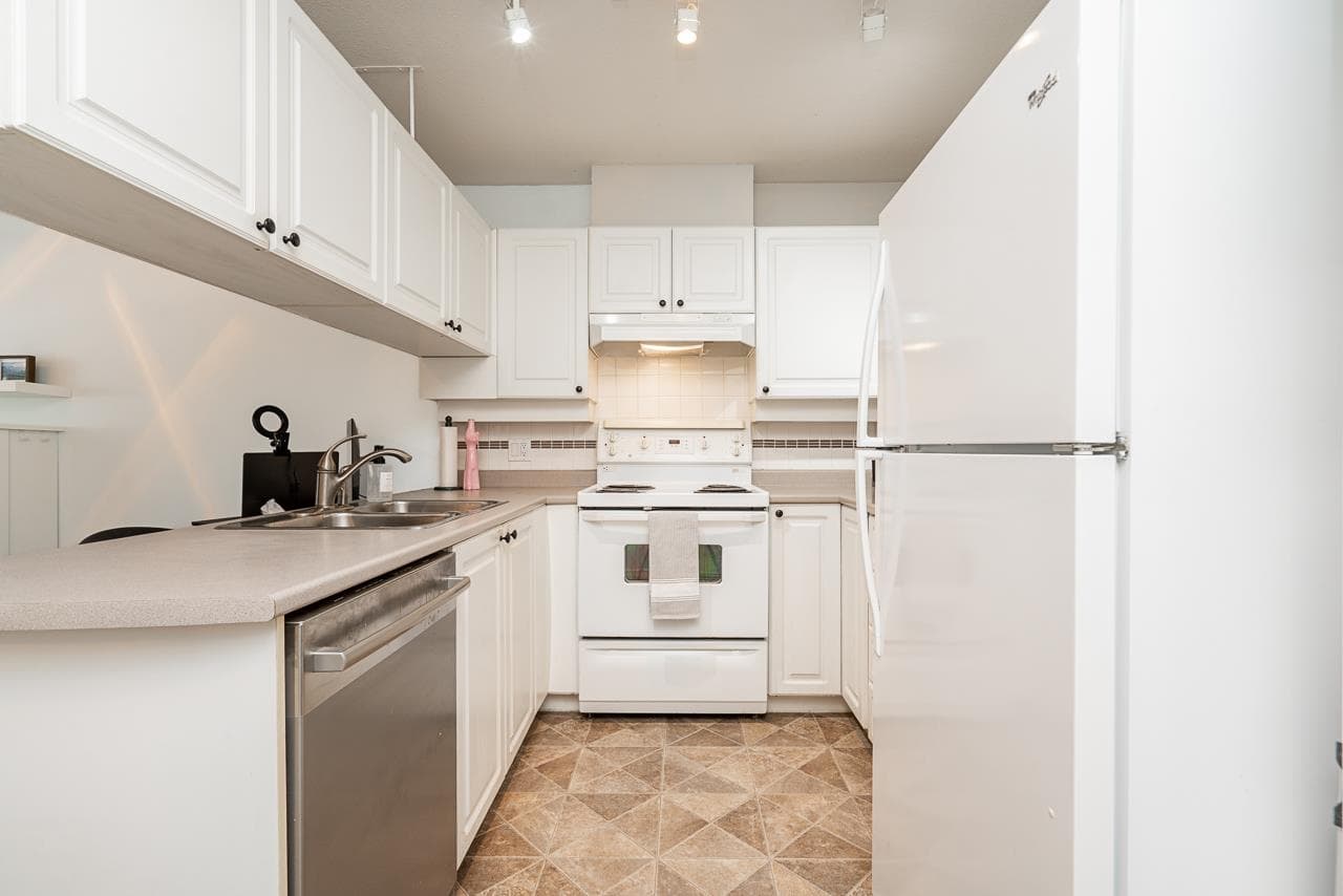 410 - 1035 Auckland Street, New Westminster, V3M 1K9 — photo 2