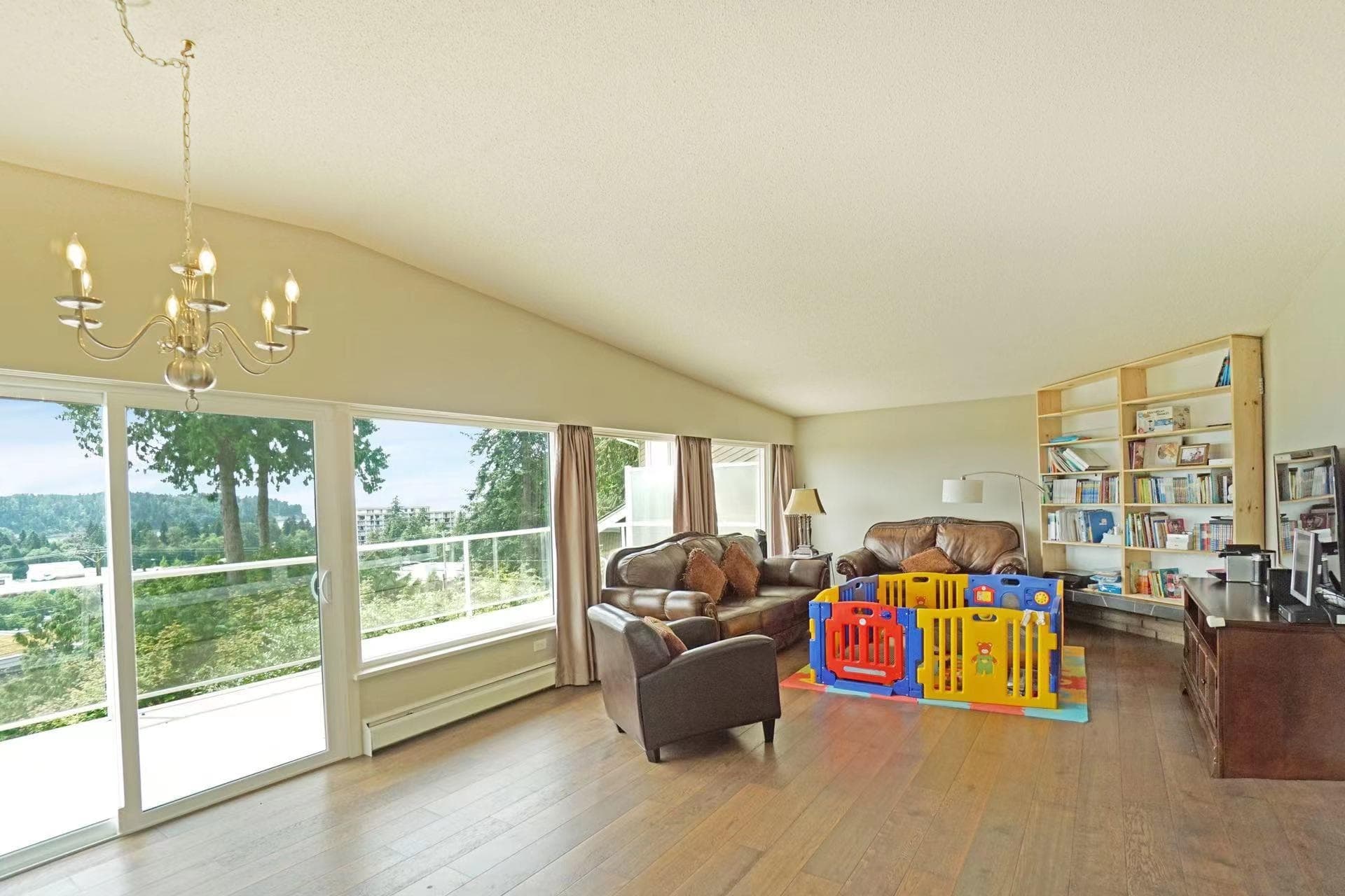 850 Esquimalt Avenue, West Vancouver, V7T 1J8 — photo 3