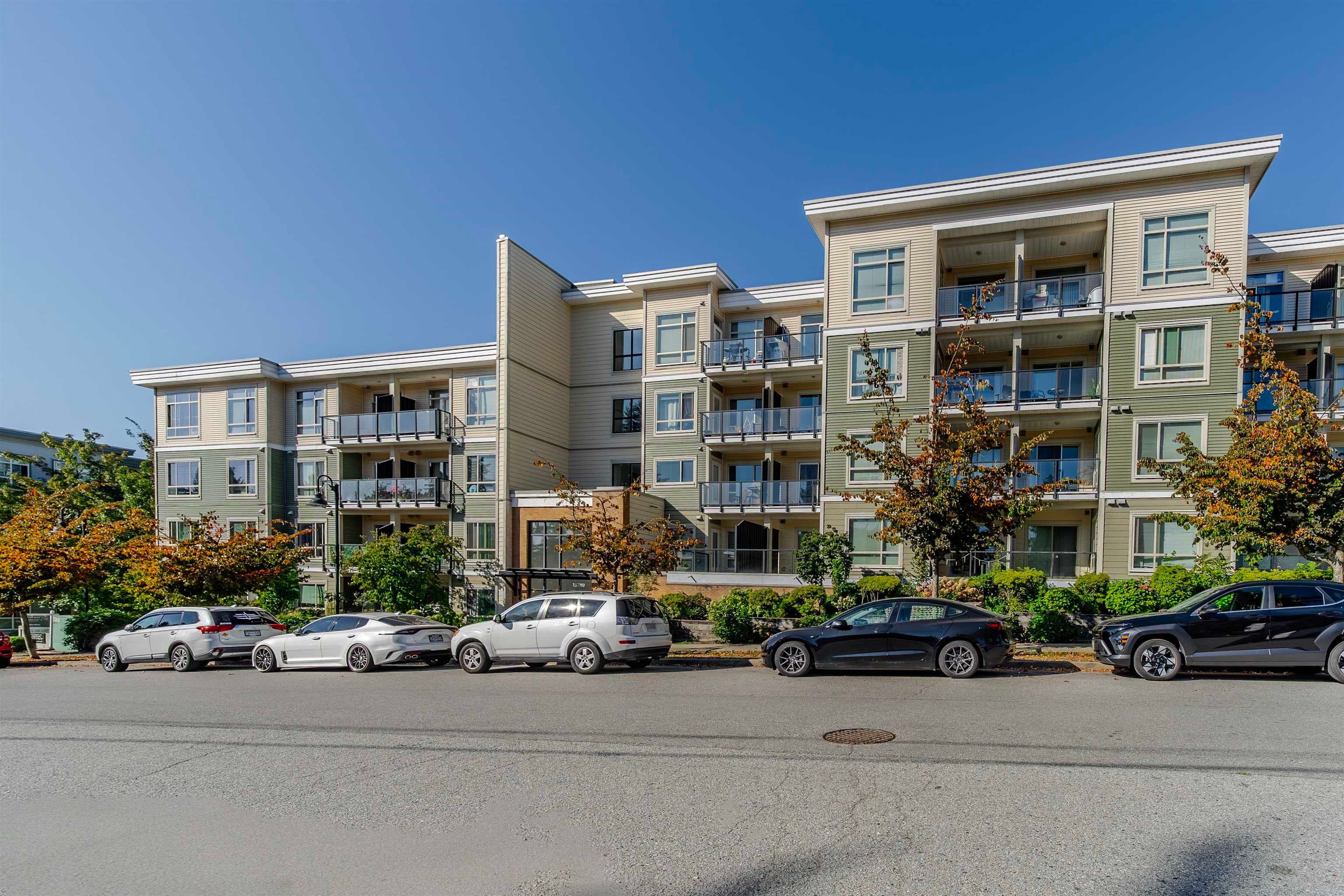 522 - 13789 107a Avenue, Surrey, V3T 0B8 — photo 2