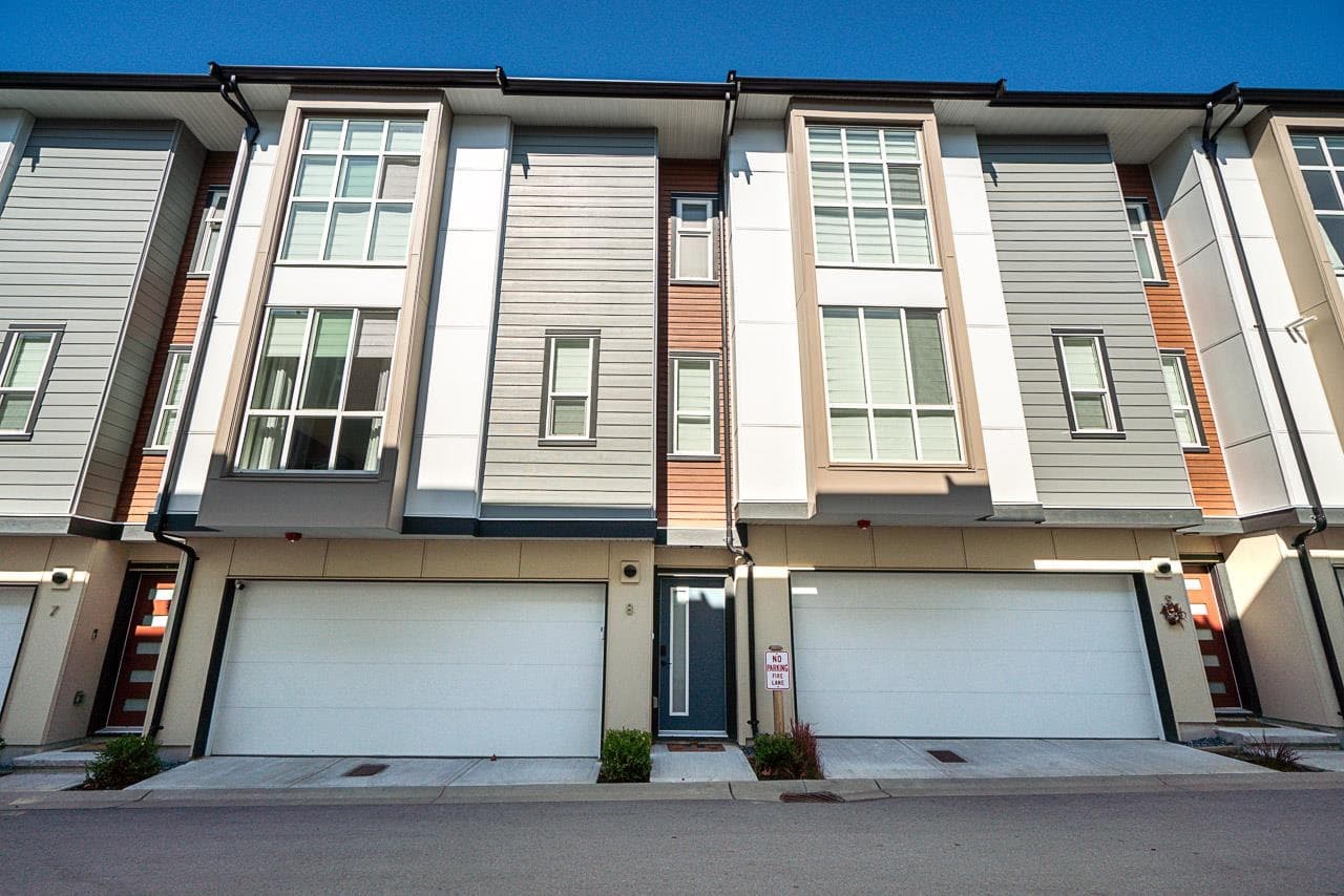 8 - 7670 207 Street, Langley, V2Y 3N7 — photo 1