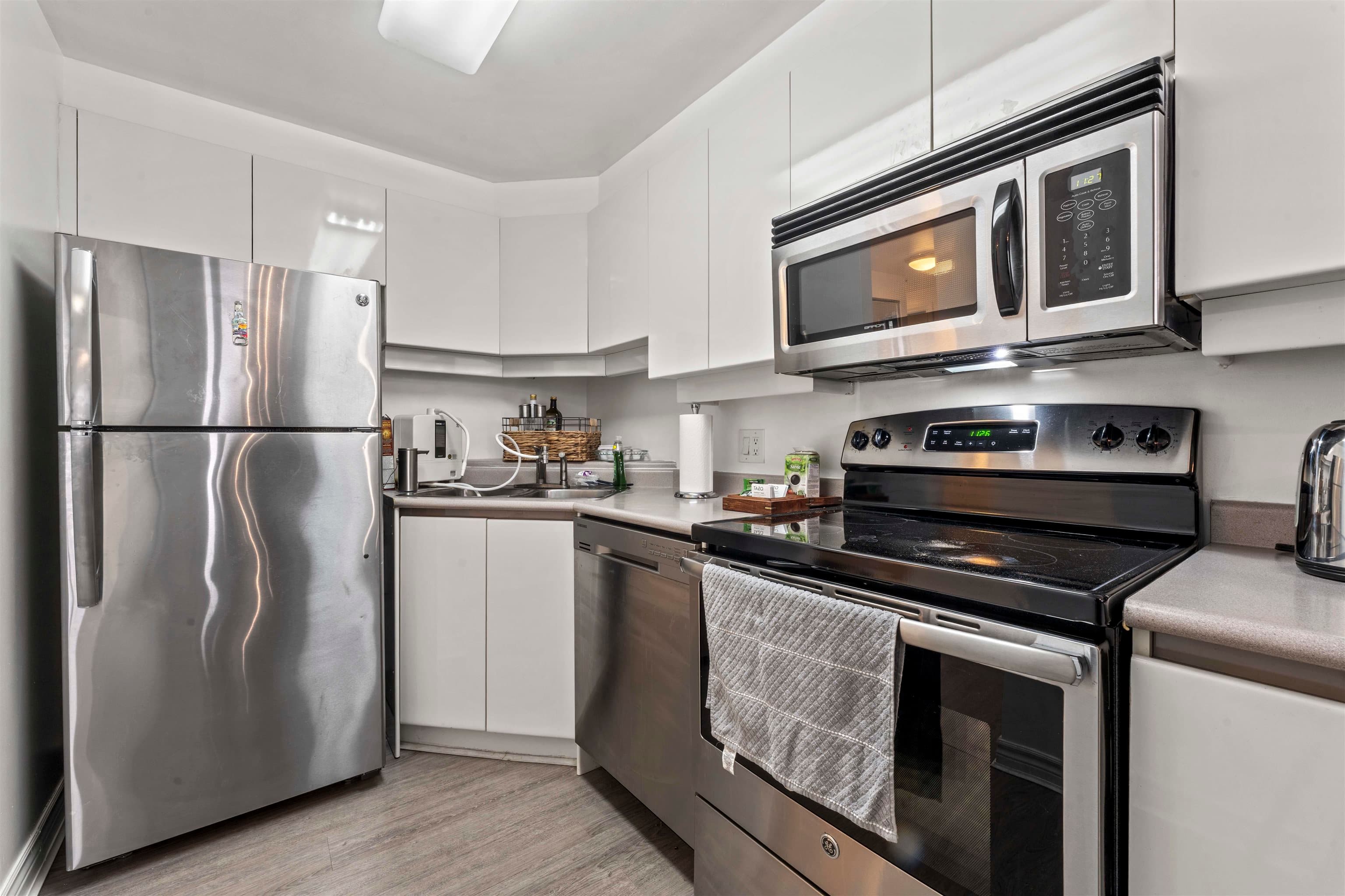 2102 - 930 Cambie Street, Vancouver, V6B 5X6 — photo 3