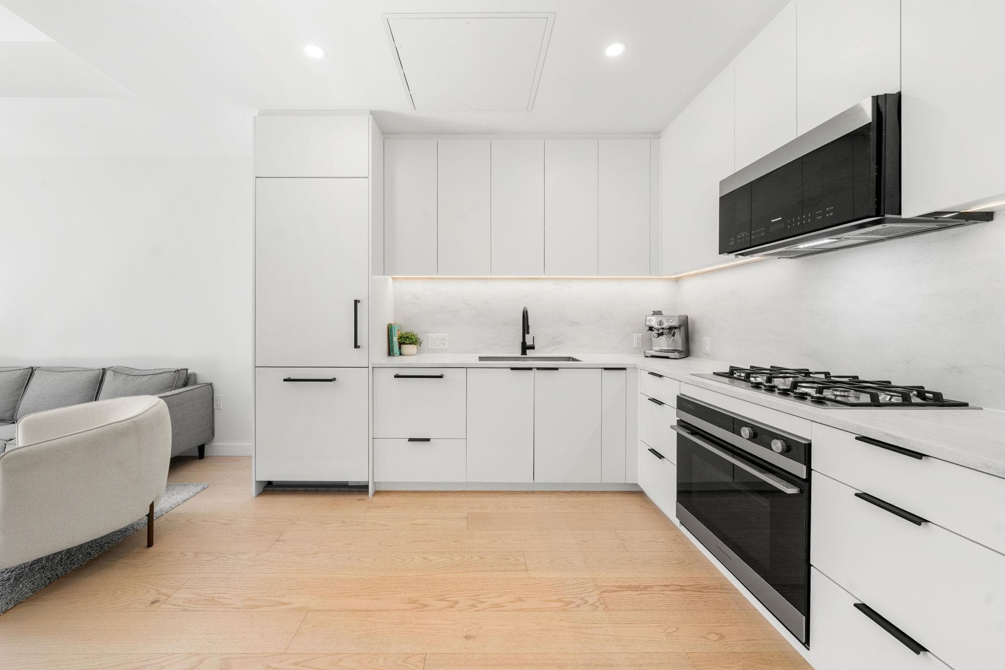 127 - 650 E 2nd Street, North Vancouver, V7L 1E3 — photo 4