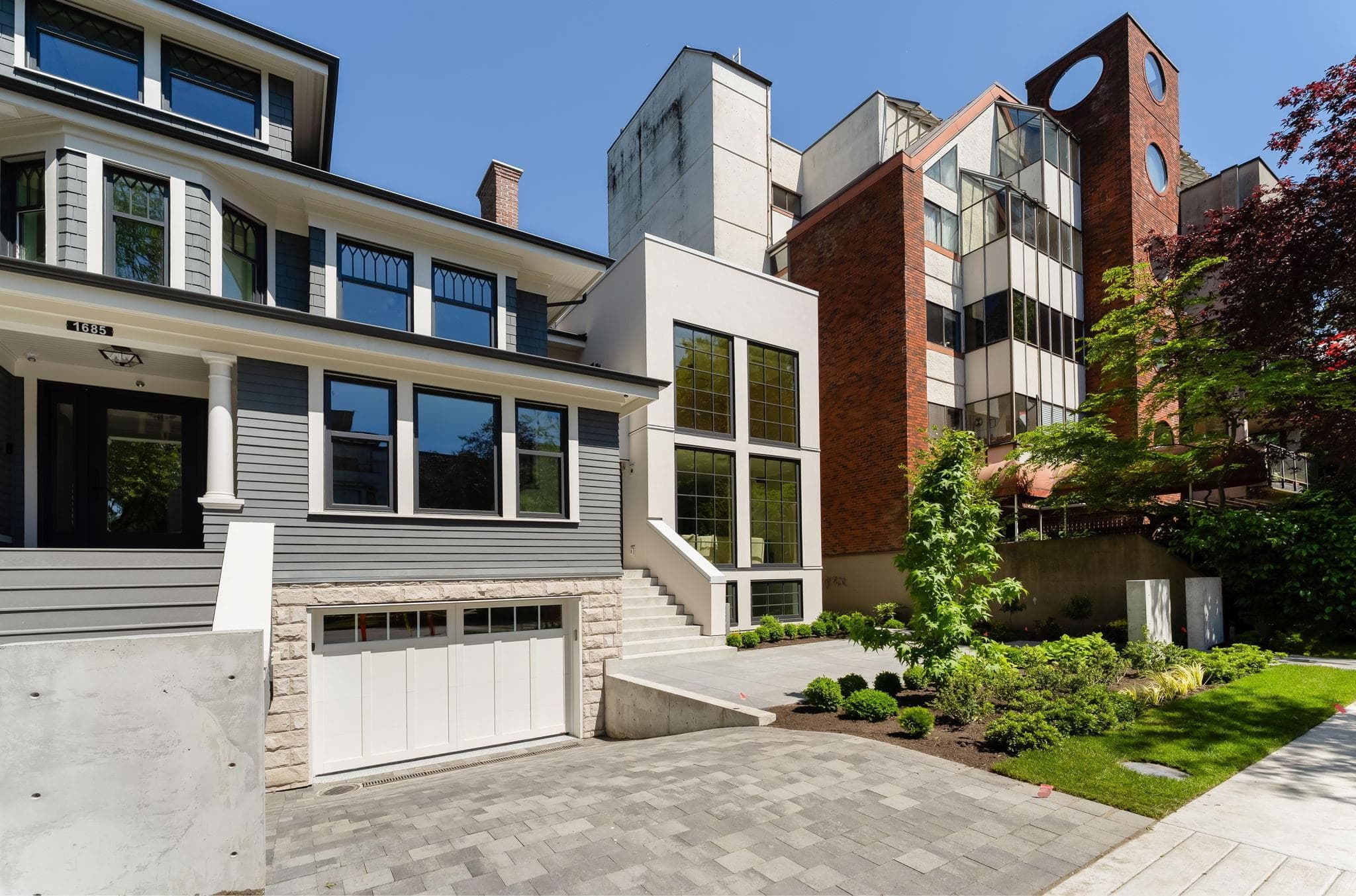 1685 Nelson Street, Vancouver, V6G 1M3 — photo 3